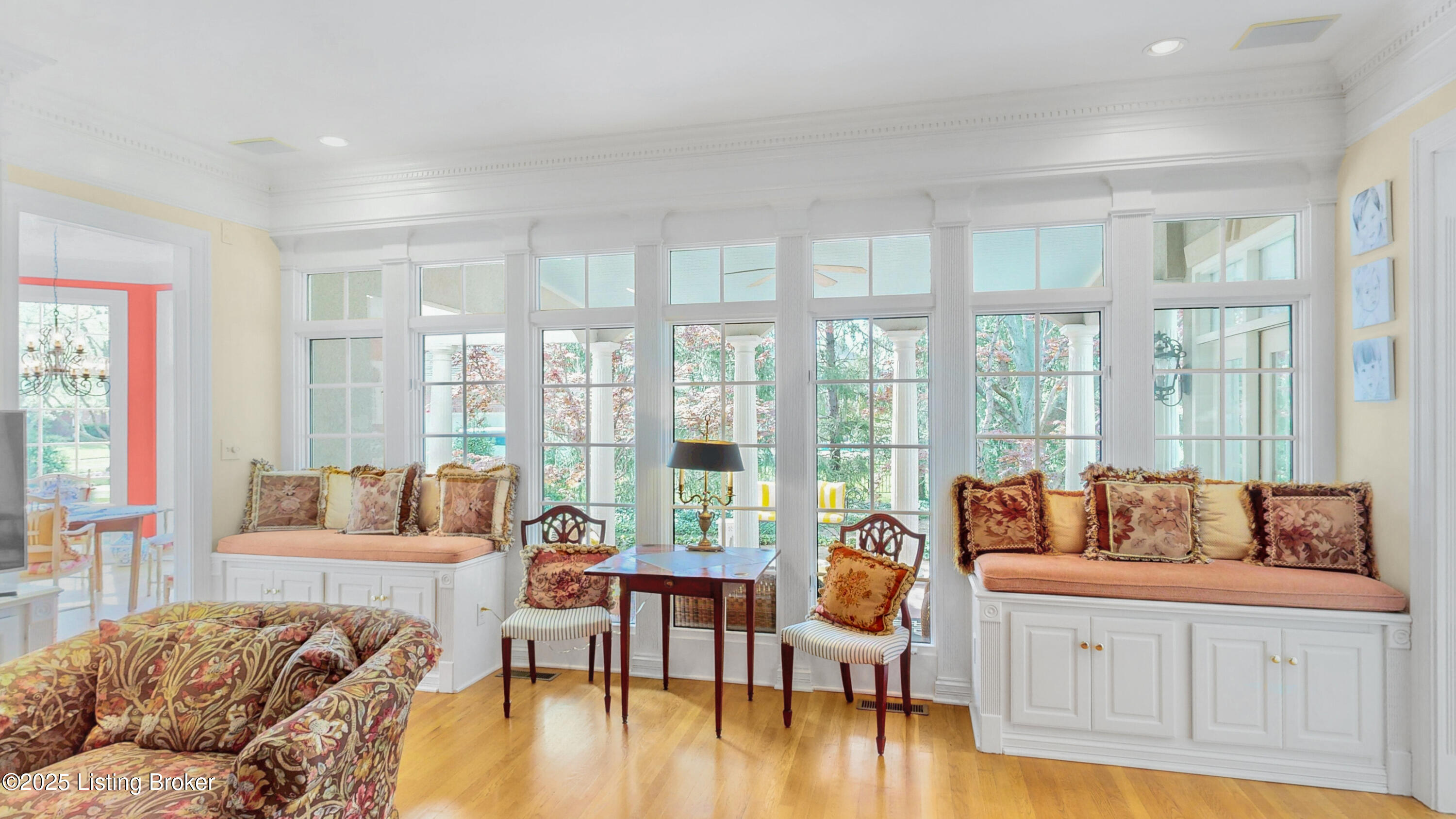 7104 Windham