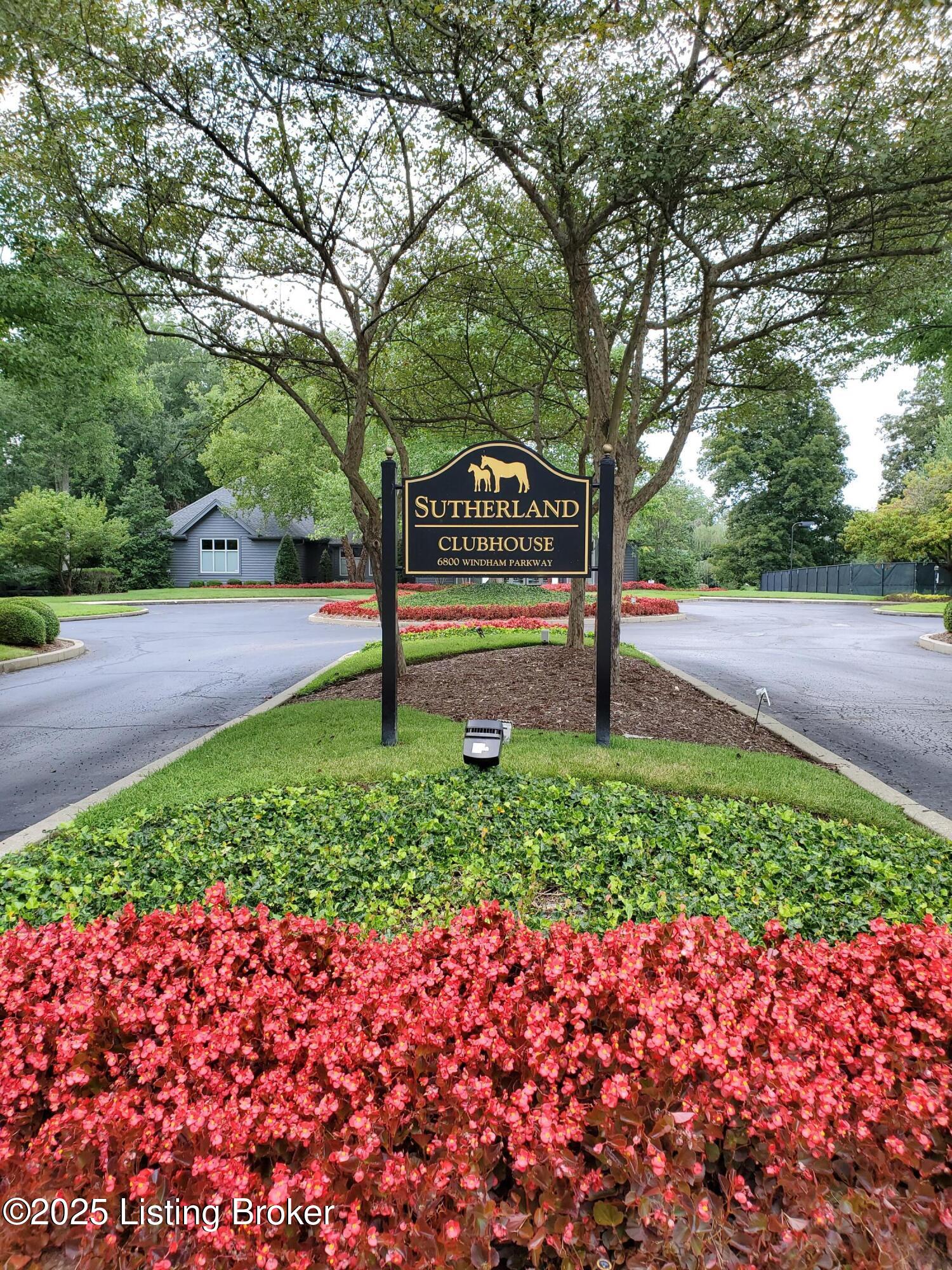 7104 Windham