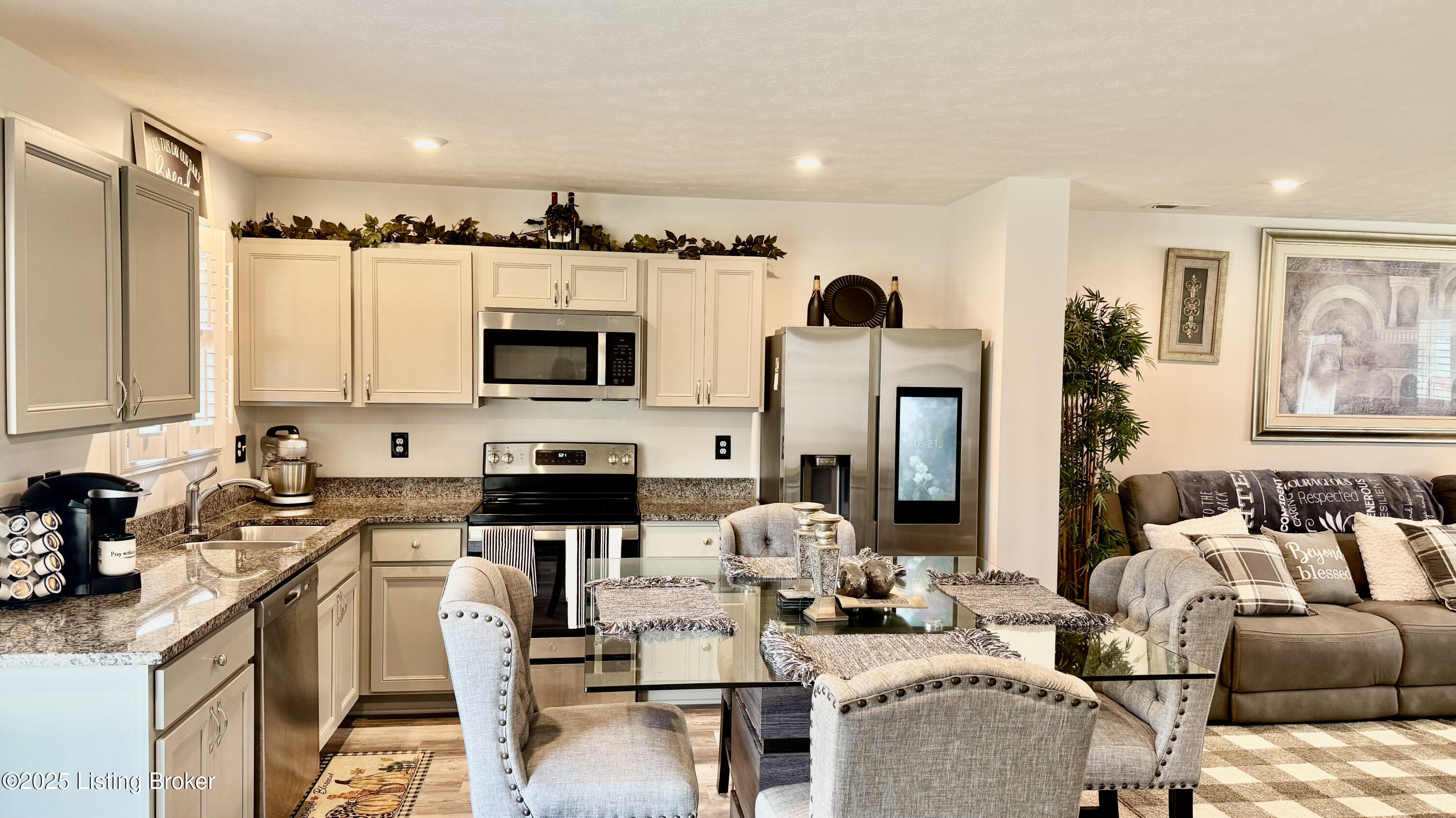 137 Sanctuary Dr