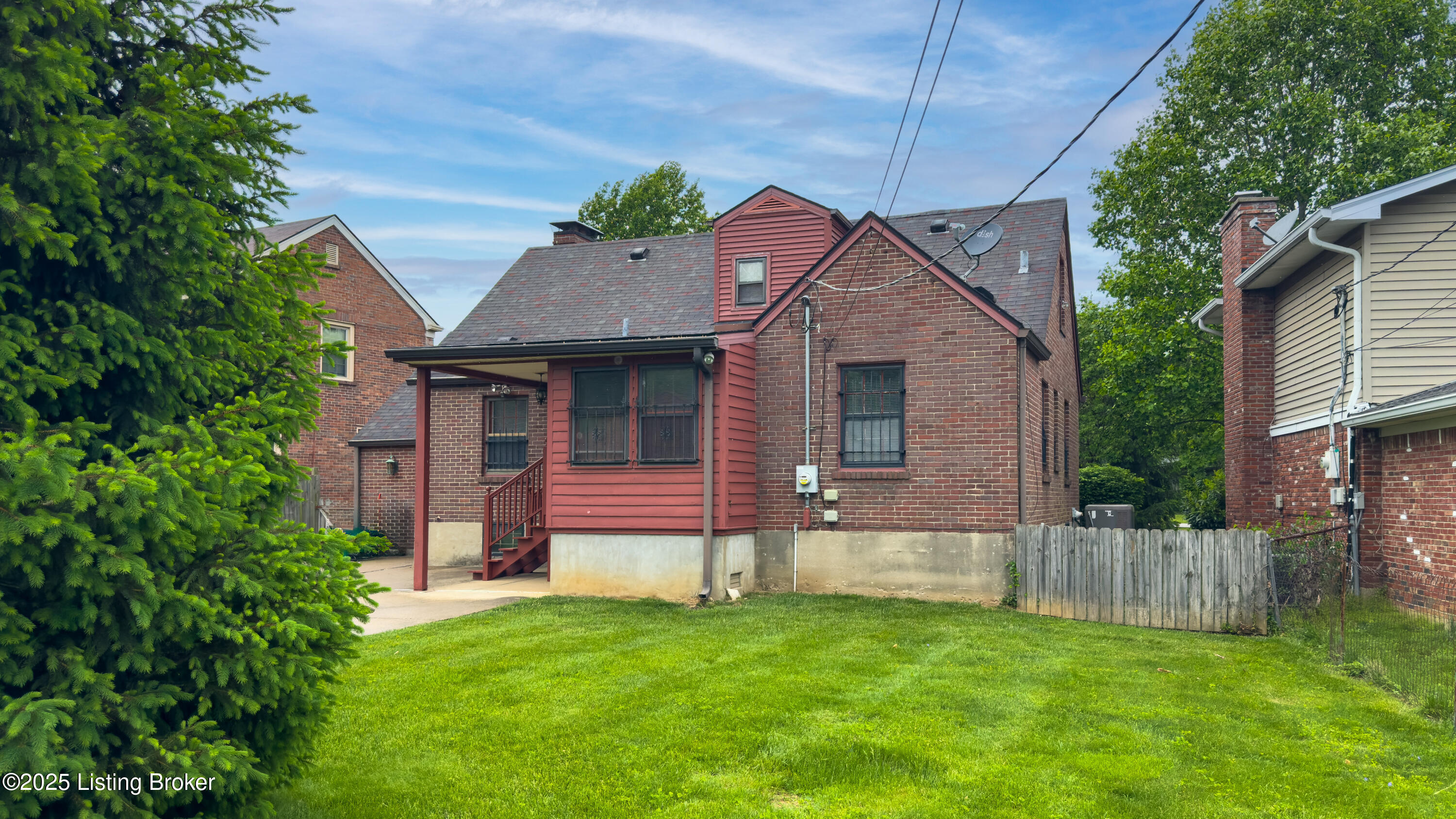 2664 Kings HWY