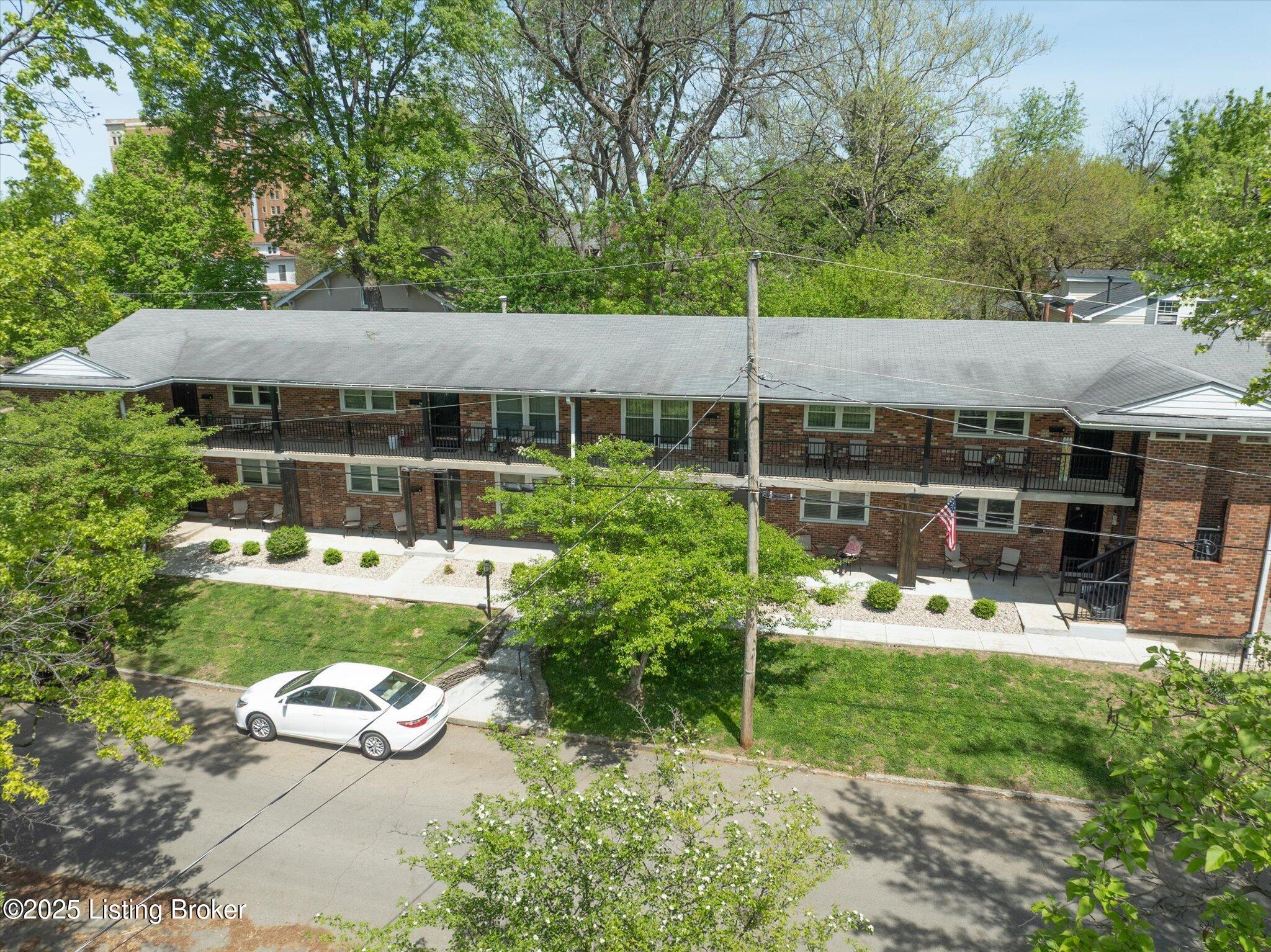 2100 Murray Ave
