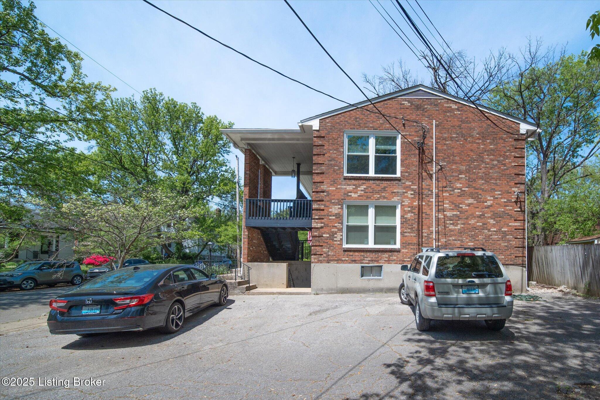 2100 Murray Ave