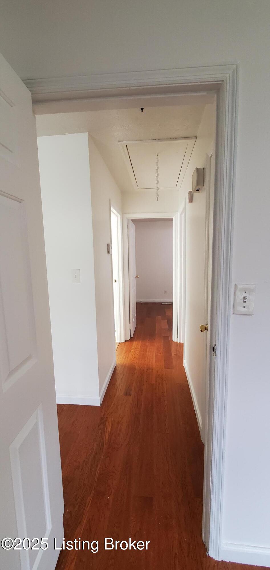 7105 Heavrin Ave