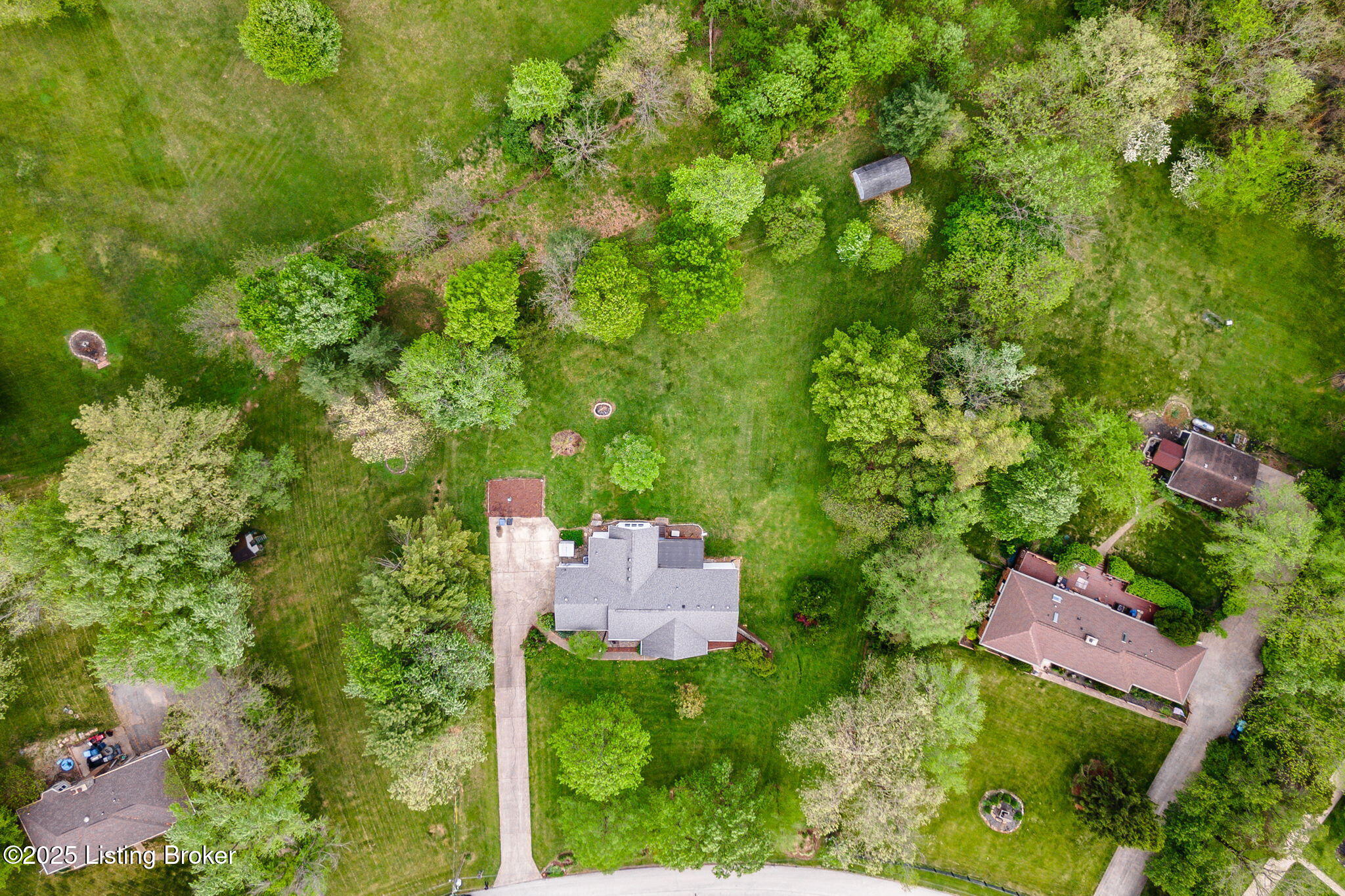 5707 Blueberry Dr