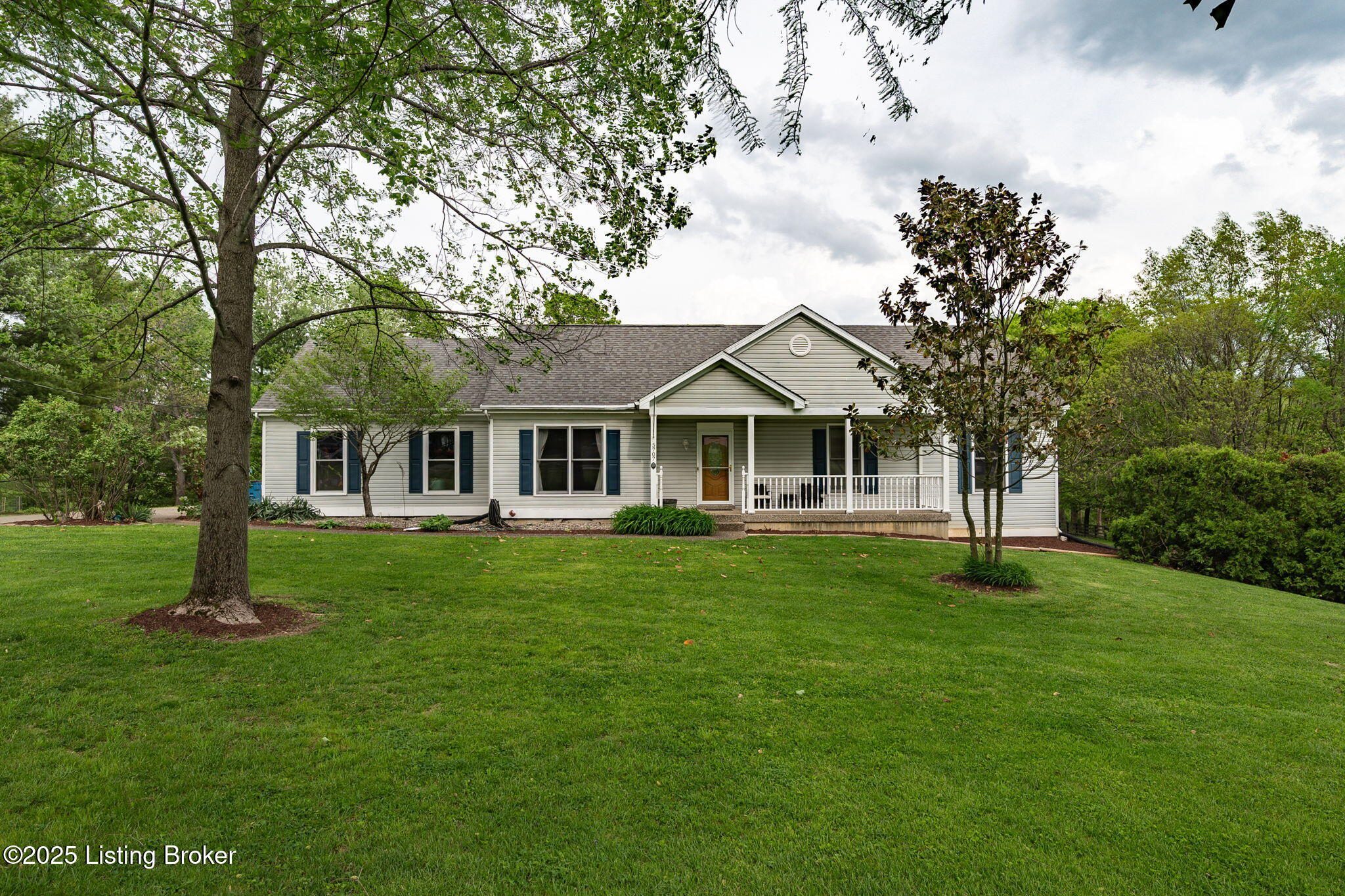 5707 Blueberry Dr