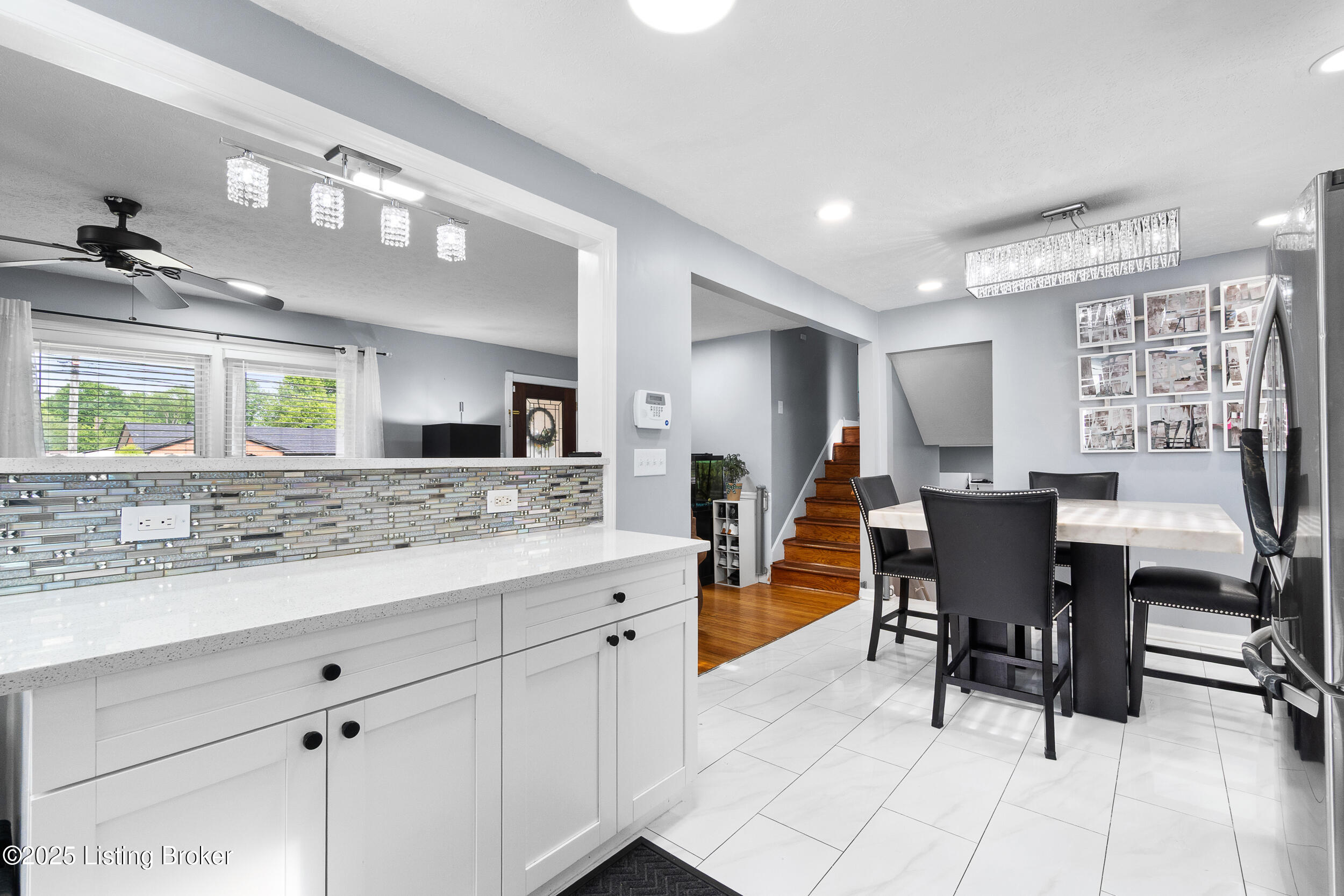7208 Sky Blue Ave