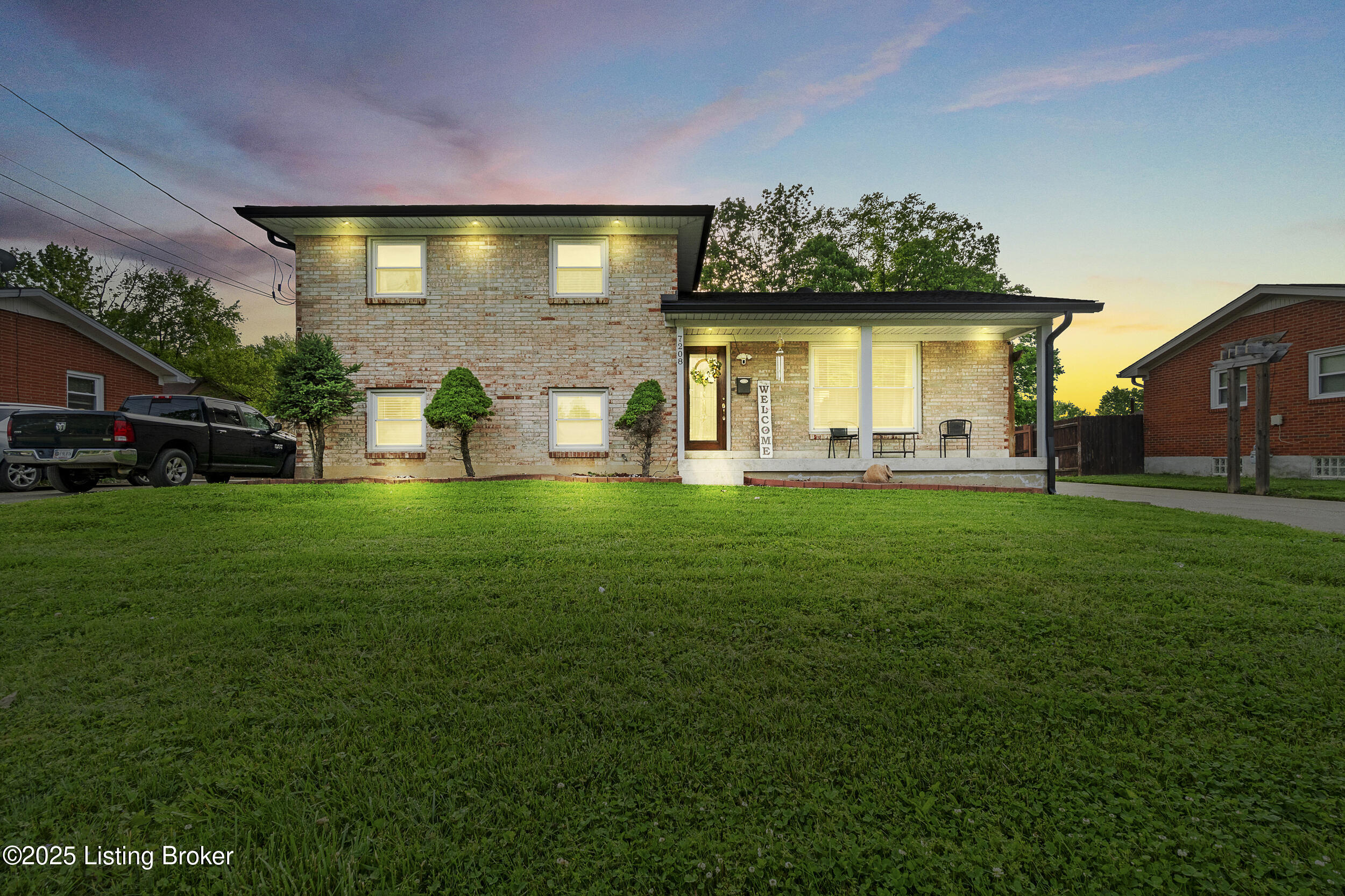 7208 Sky Blue Ave