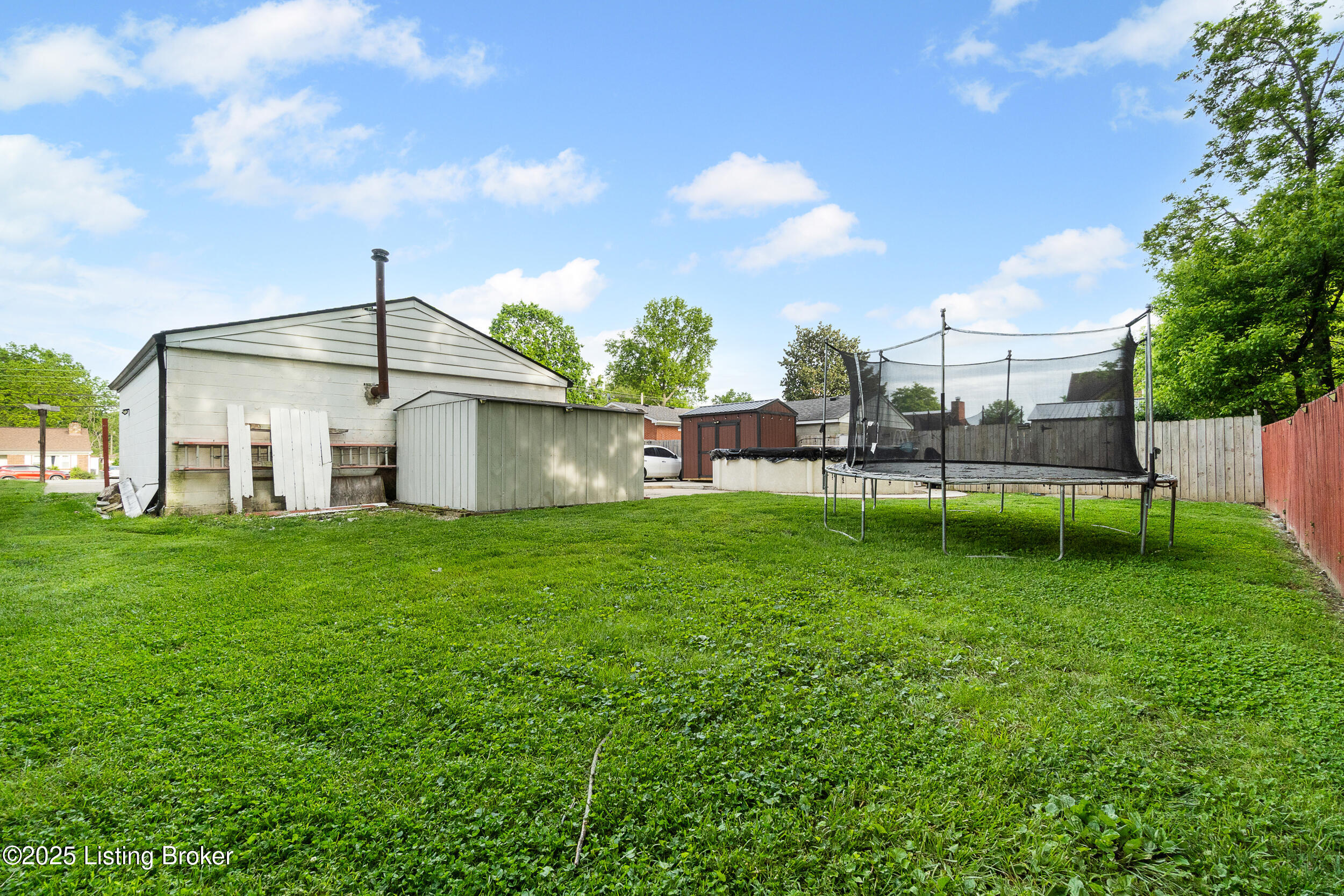 7208 Sky Blue Ave