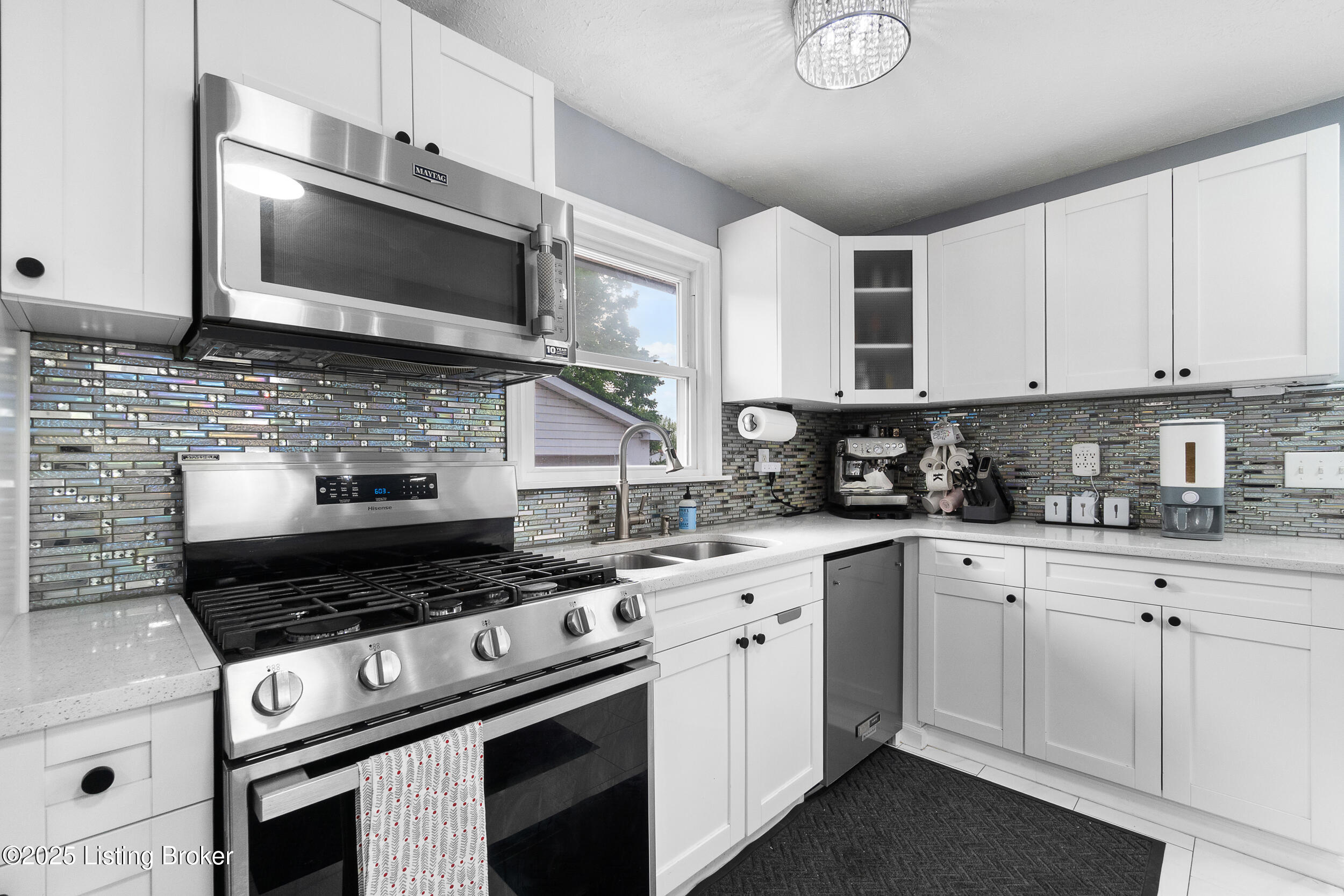 7208 Sky Blue Ave