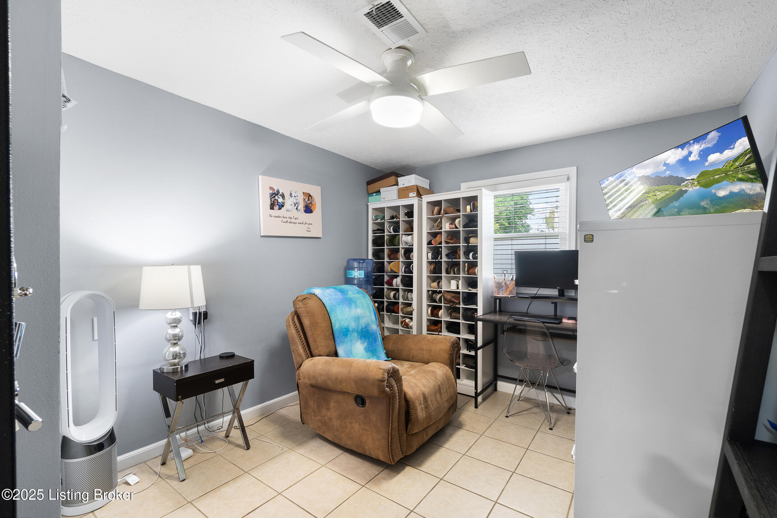 7208 Sky Blue Ave