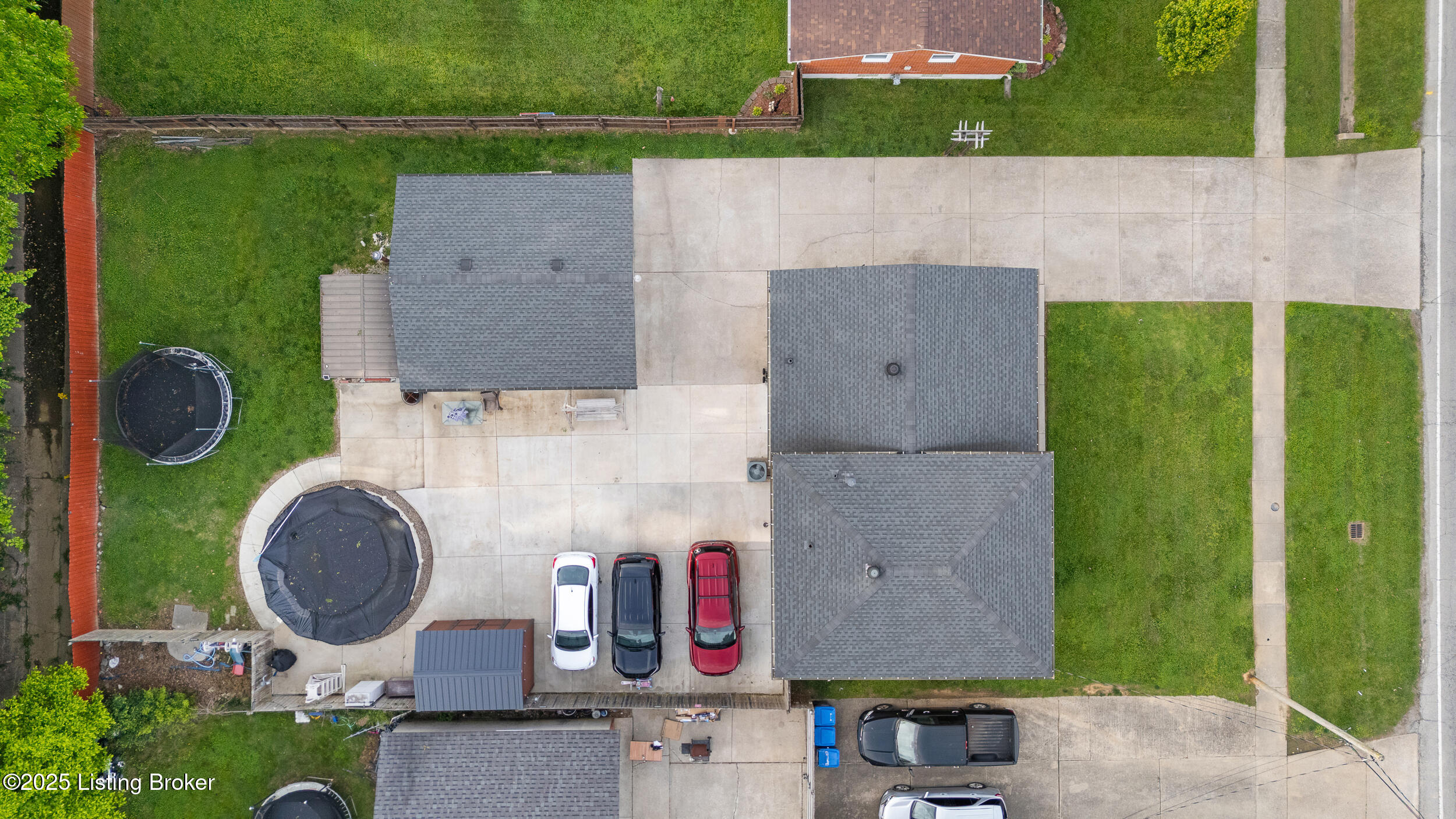 7208 Sky Blue Ave