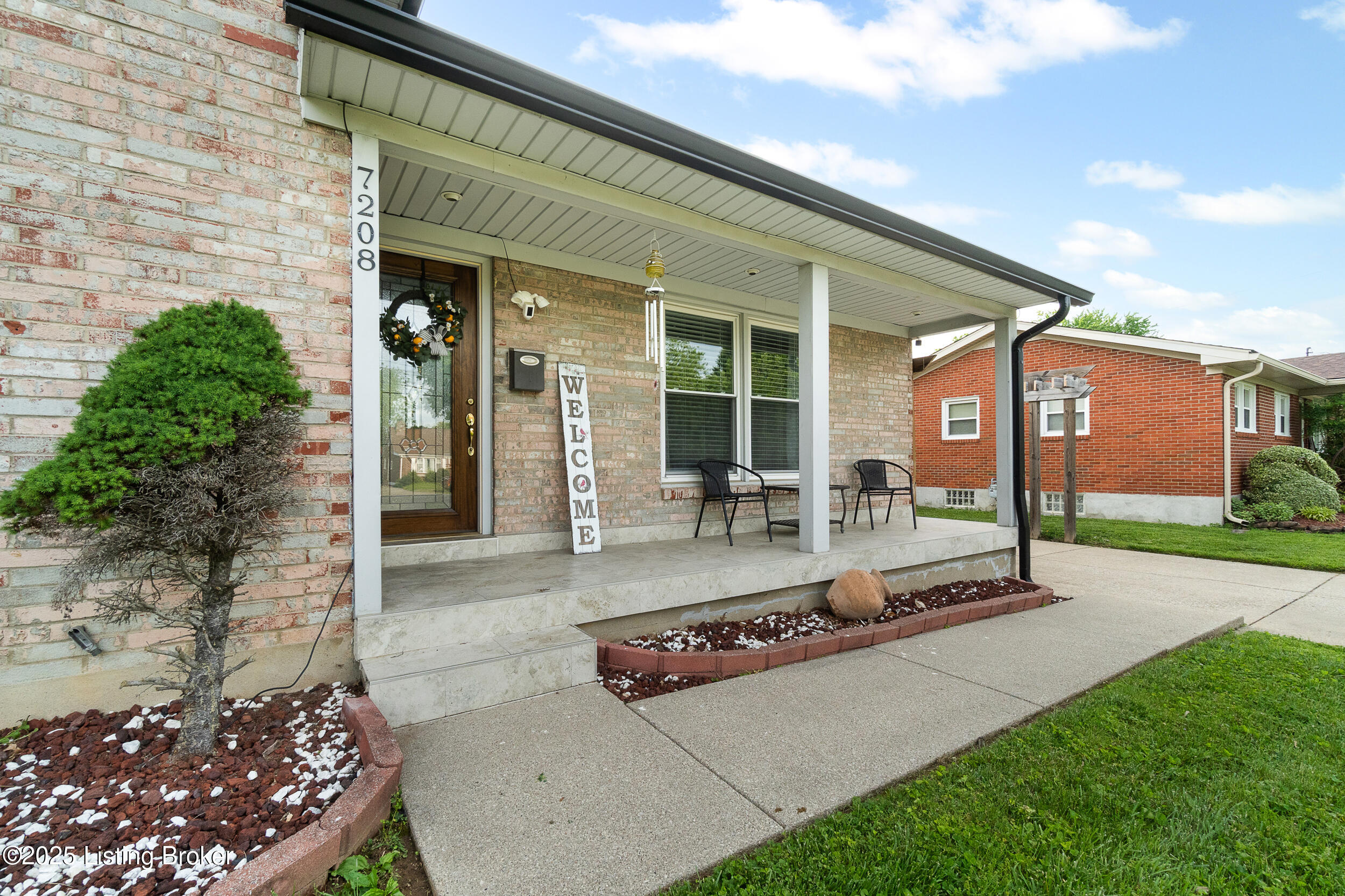7208 Sky Blue Ave