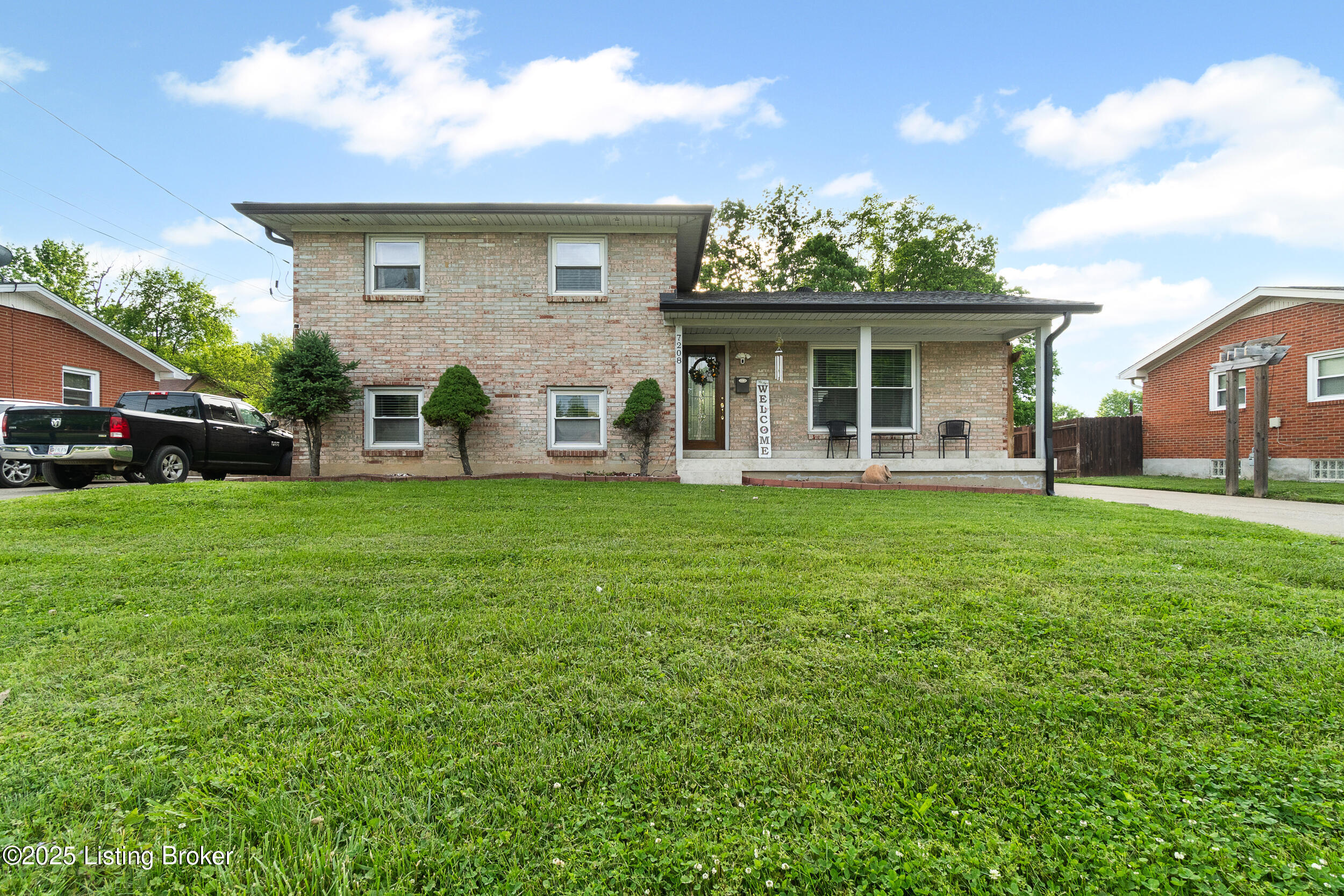 7208 Sky Blue Ave