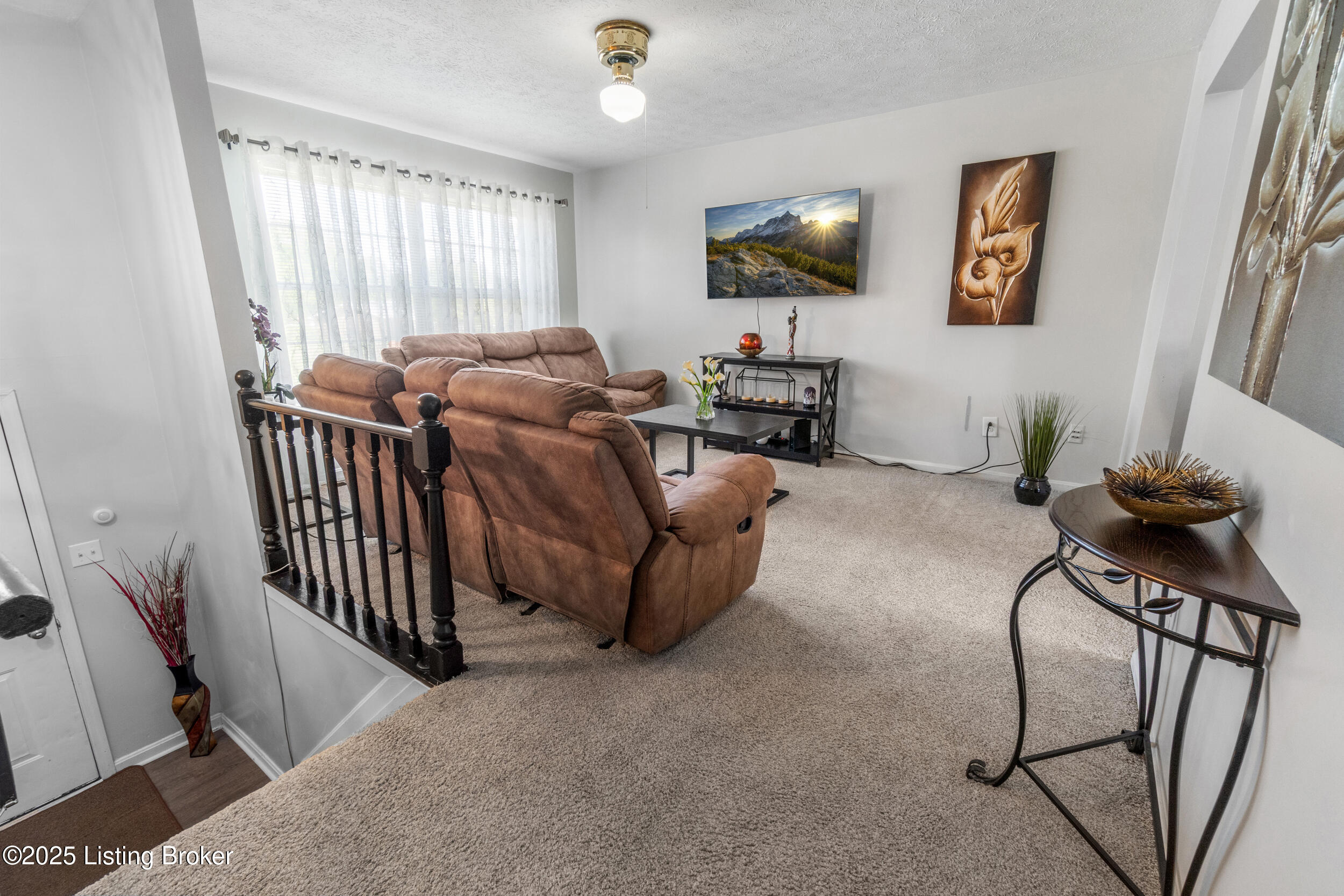 9509 Balance Ln