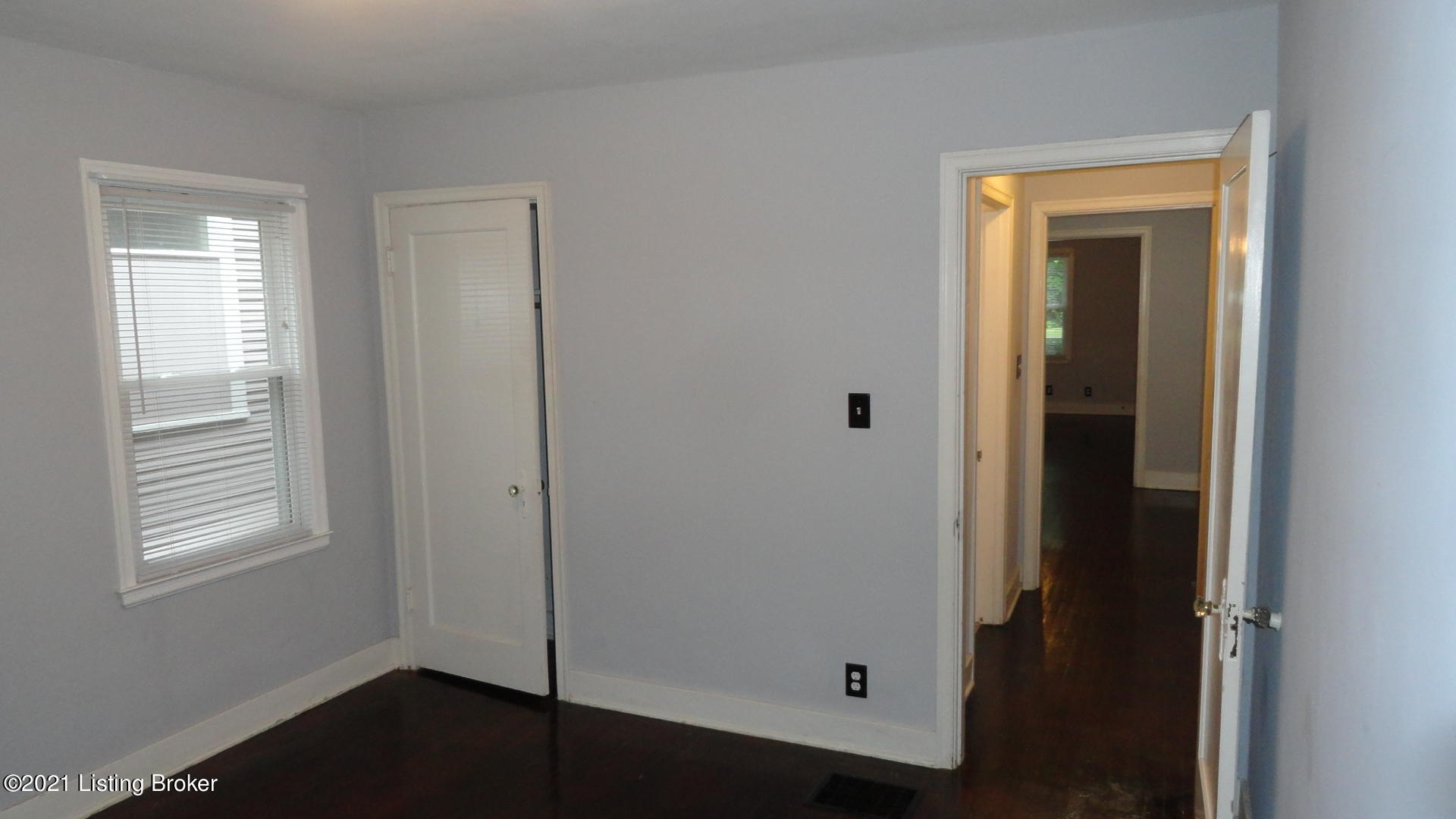 127 Kennedy Ave 2