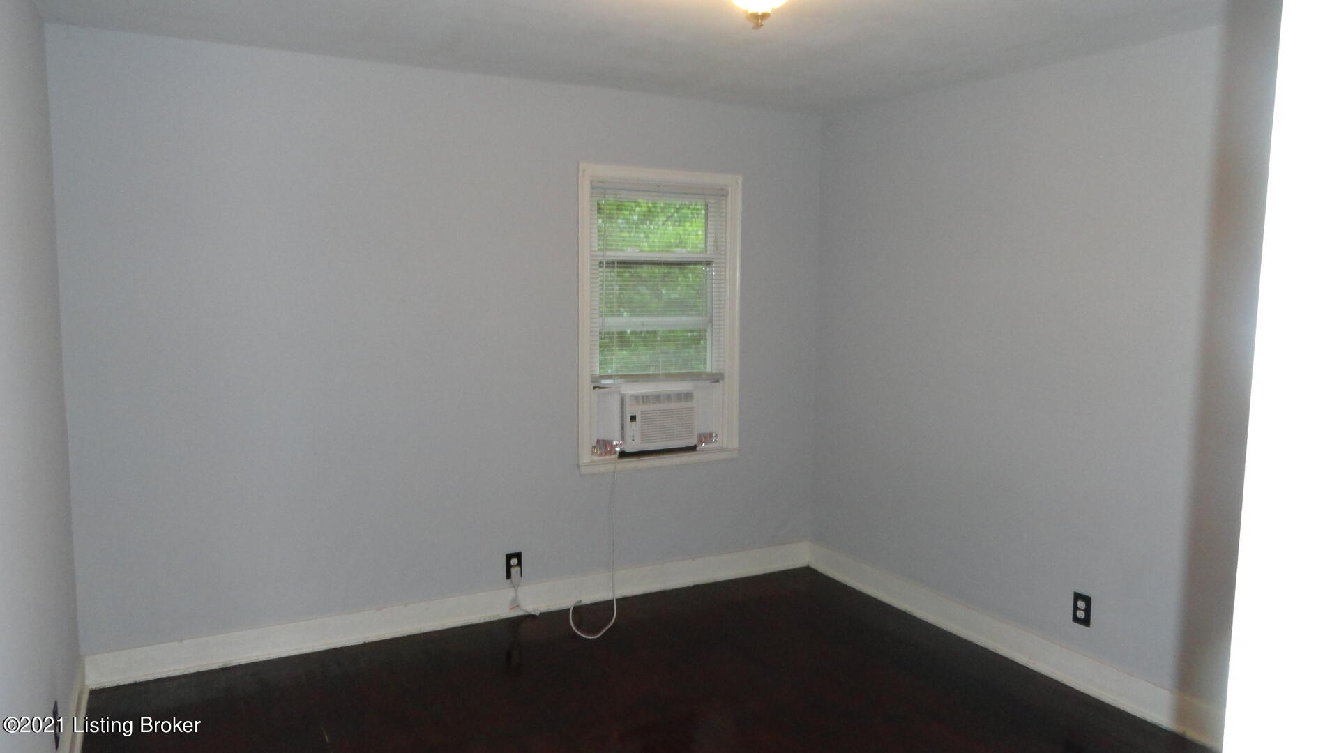 127 Kennedy Ave 2