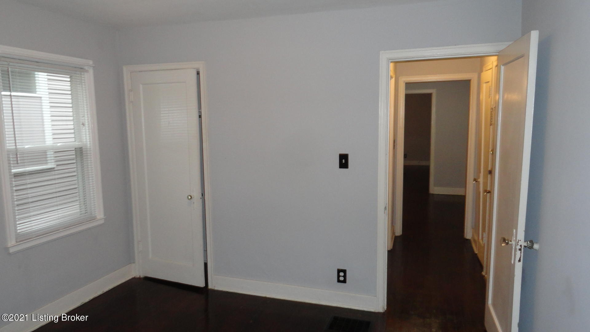 127 Kennedy Ave 2