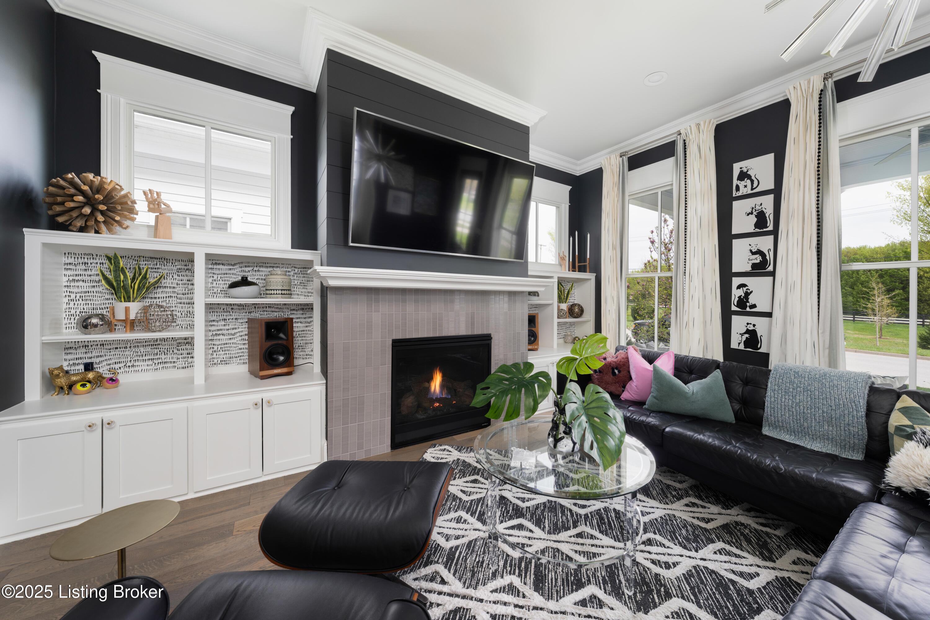 11006 Monkshood Dr