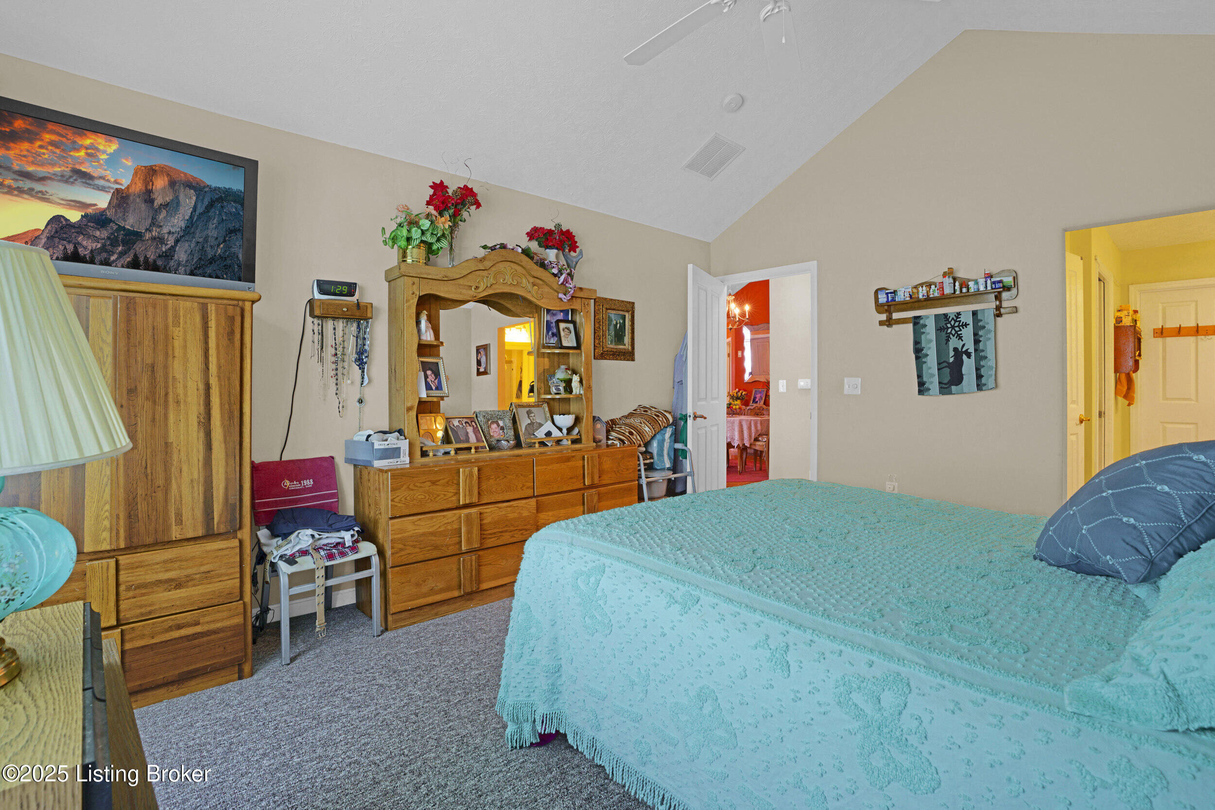 4403 Pinnacle View Pl