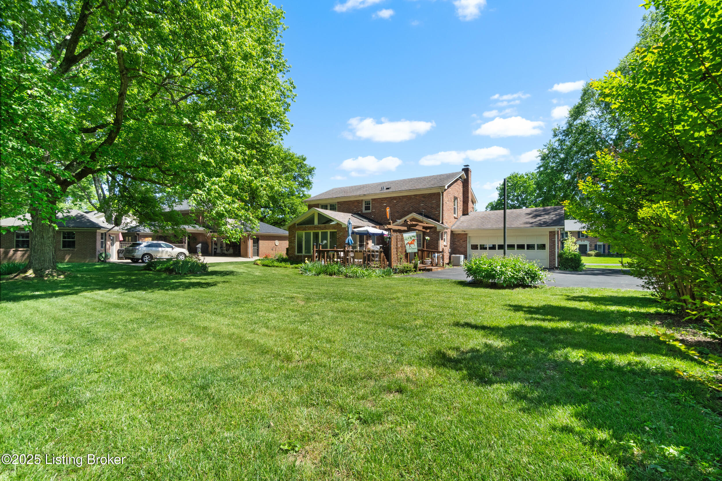 7103 Green Spring Dr