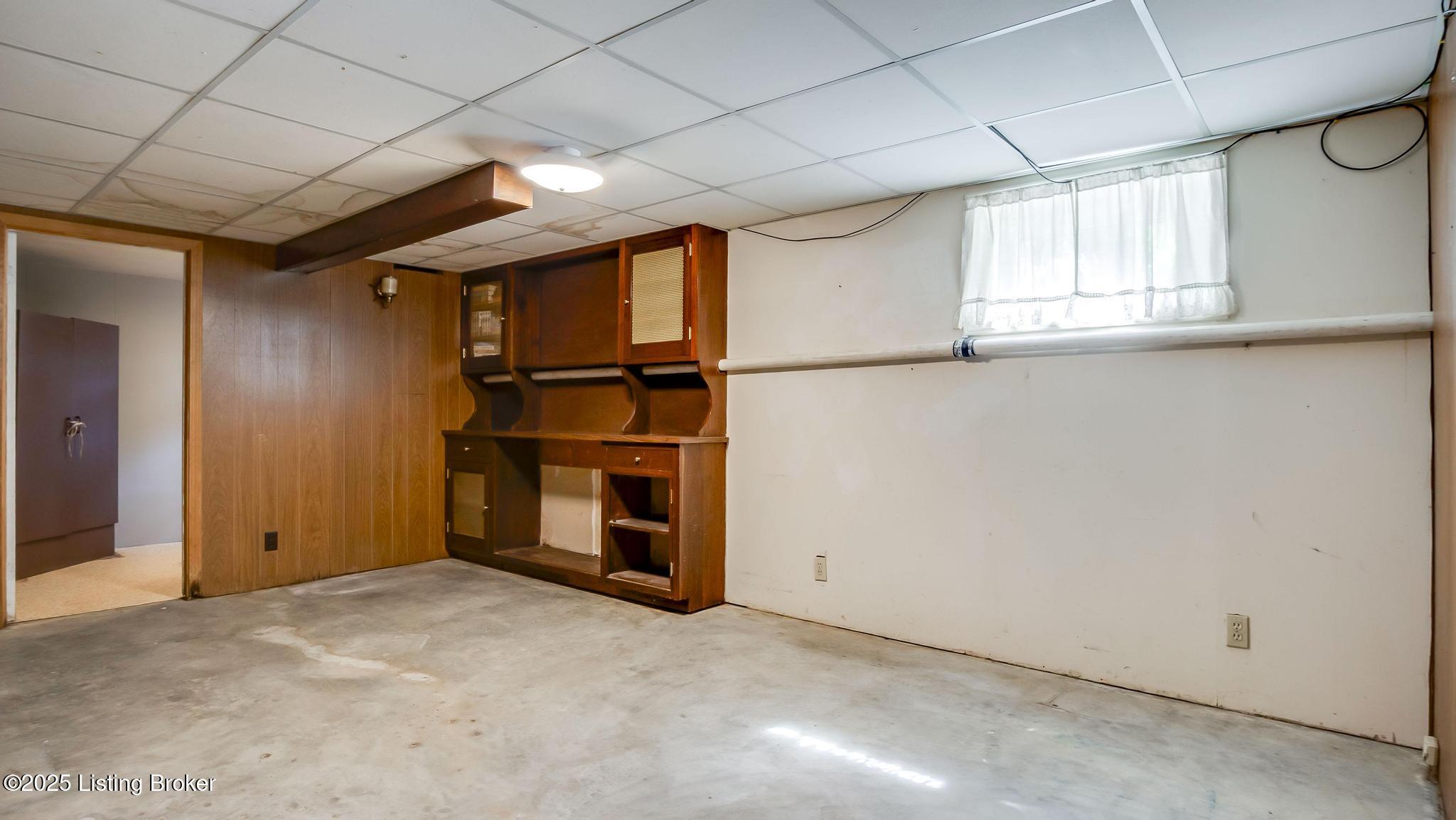 321 Bramton Rd
