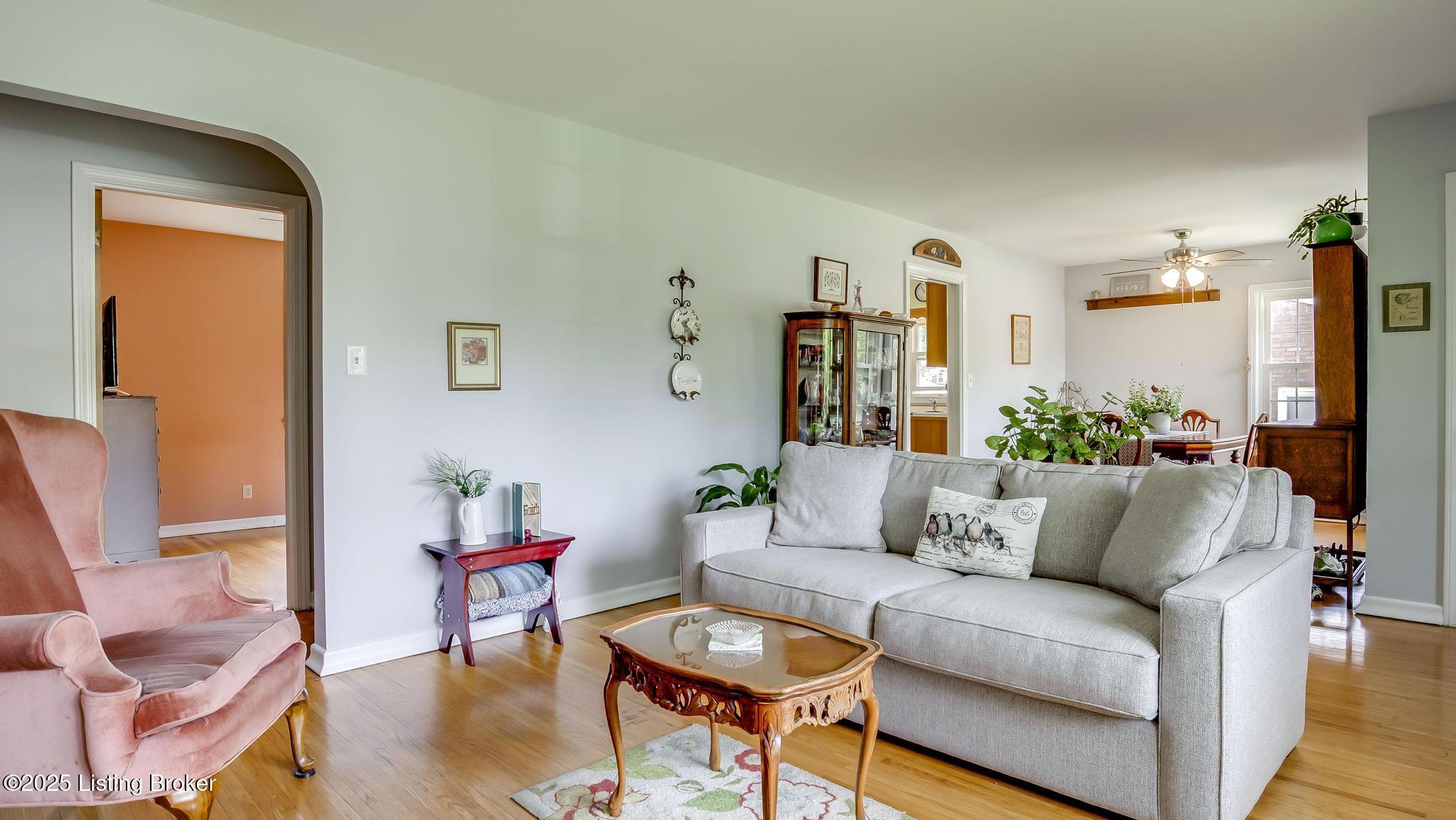 321 Bramton Rd