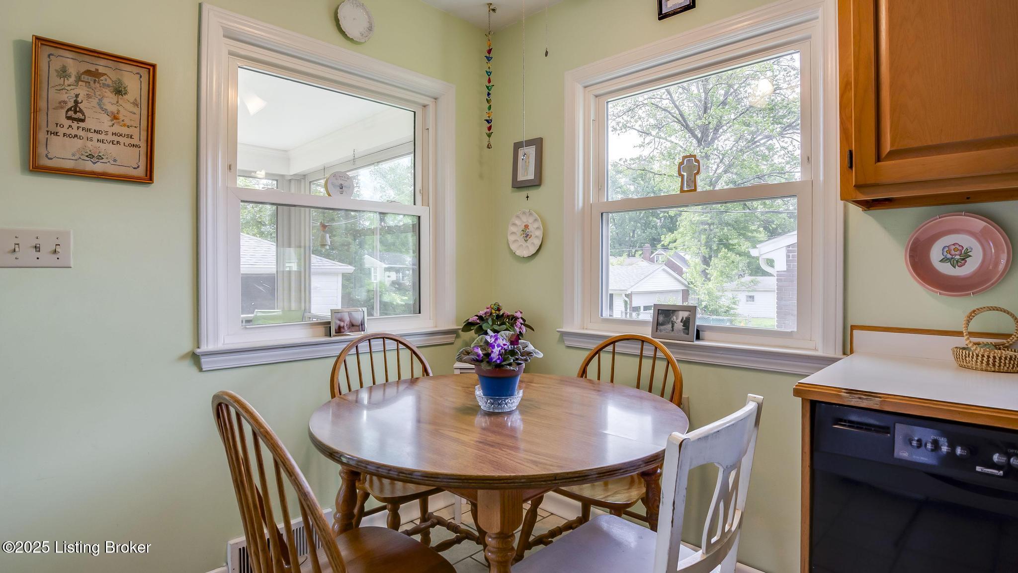 321 Bramton Rd