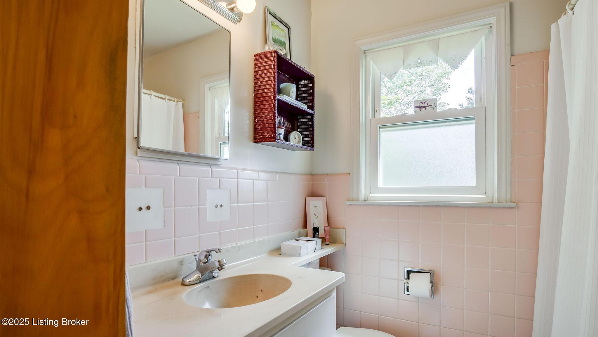 321 Bramton Rd