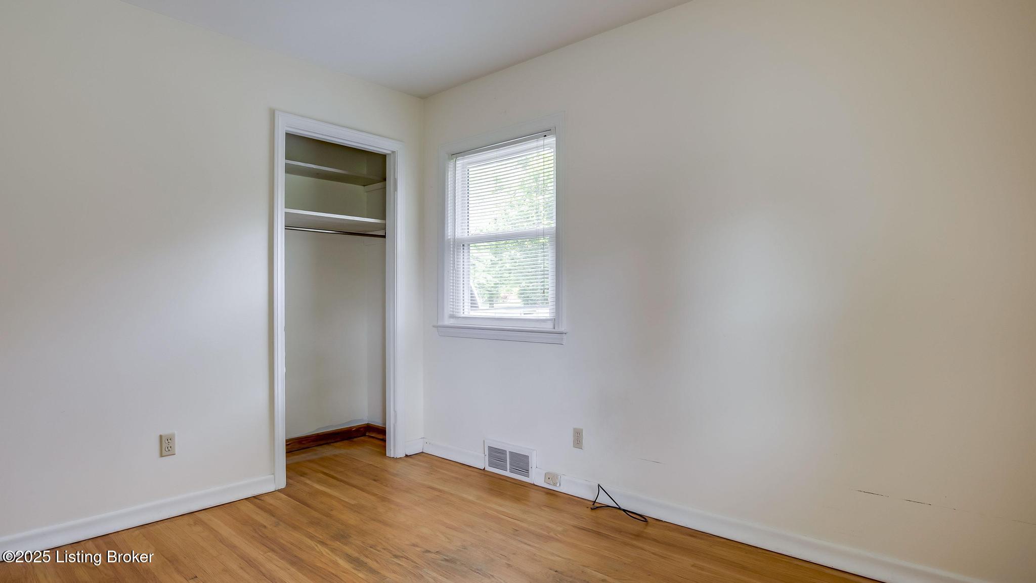 321 Bramton Rd