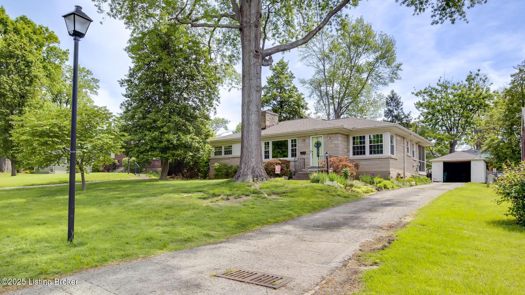 321 Bramton Rd
