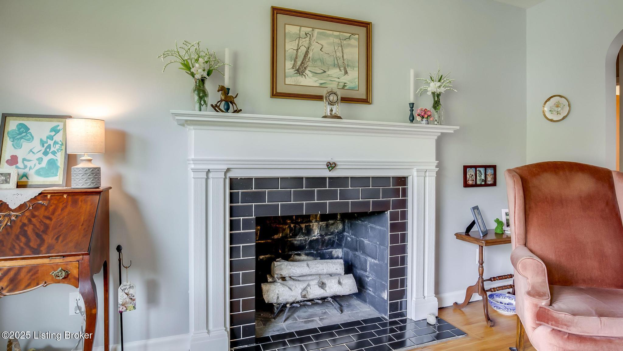 321 Bramton Rd