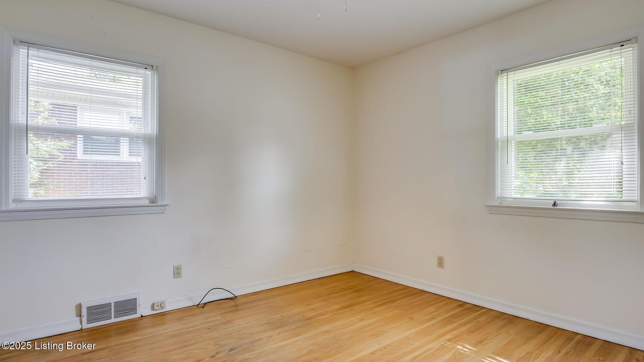 321 Bramton Rd