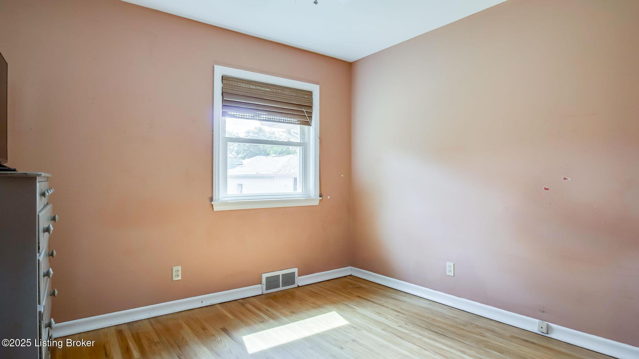 321 Bramton Rd