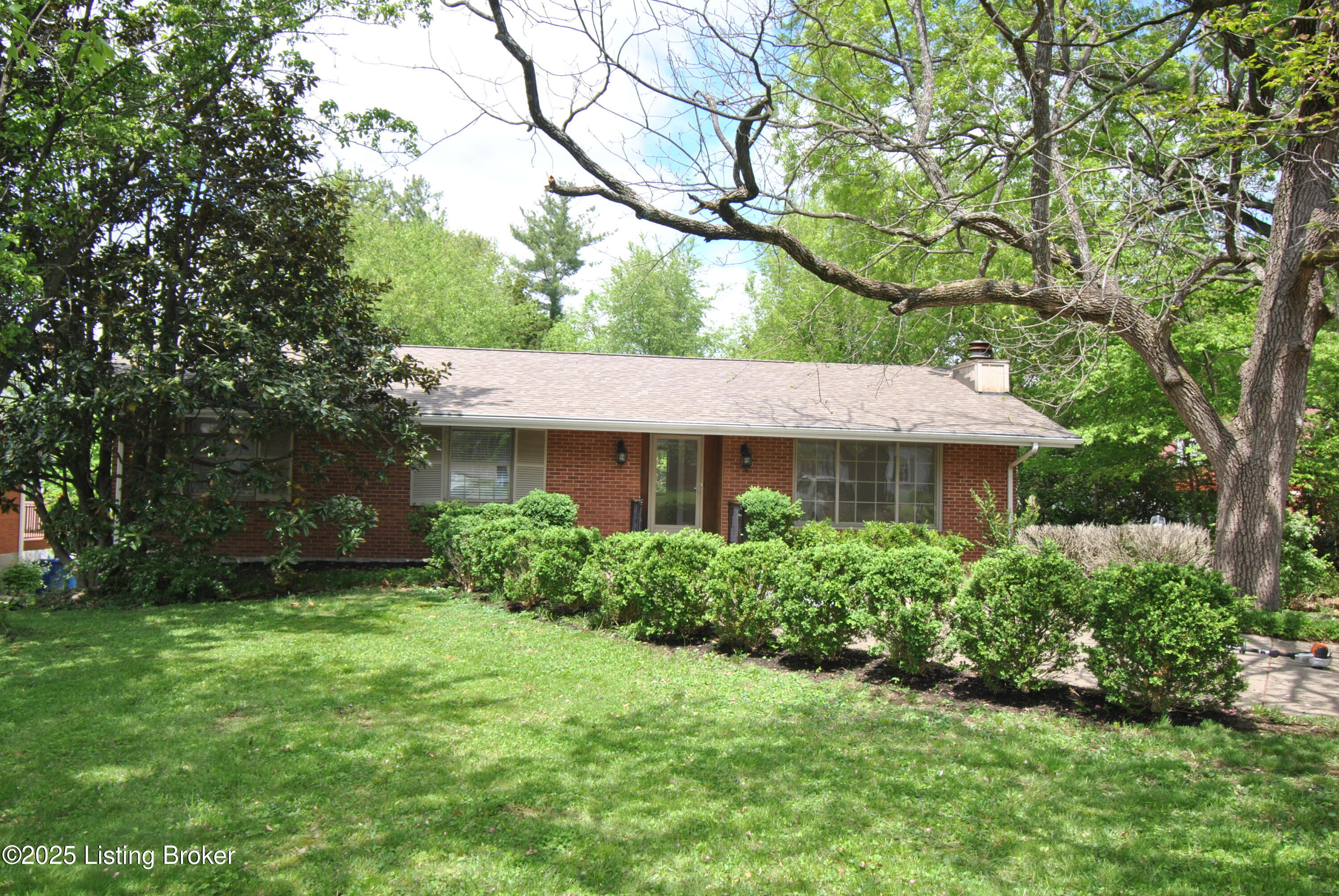 8105 Joyce Dr