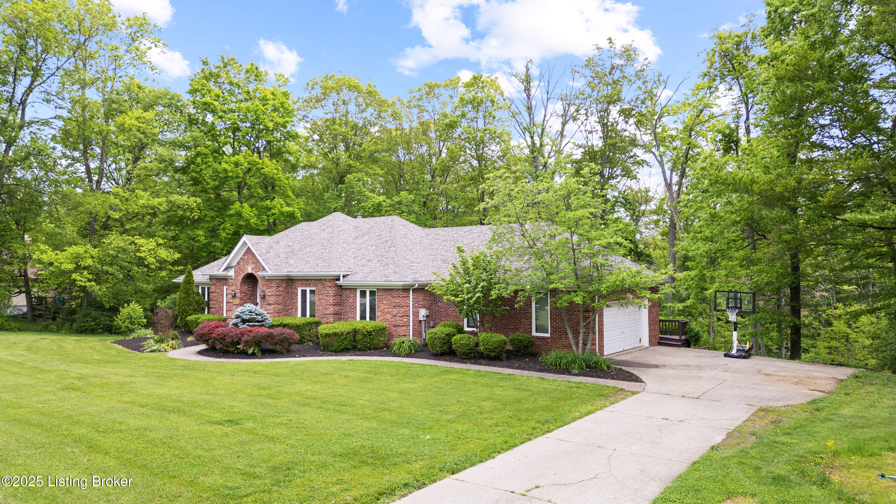4424 Grand Cir