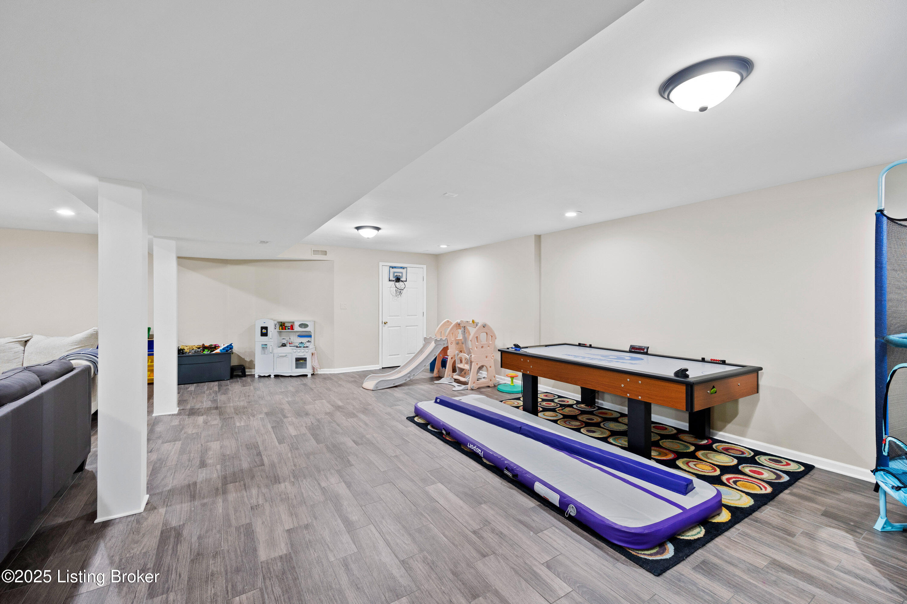 4424 Grand Cir