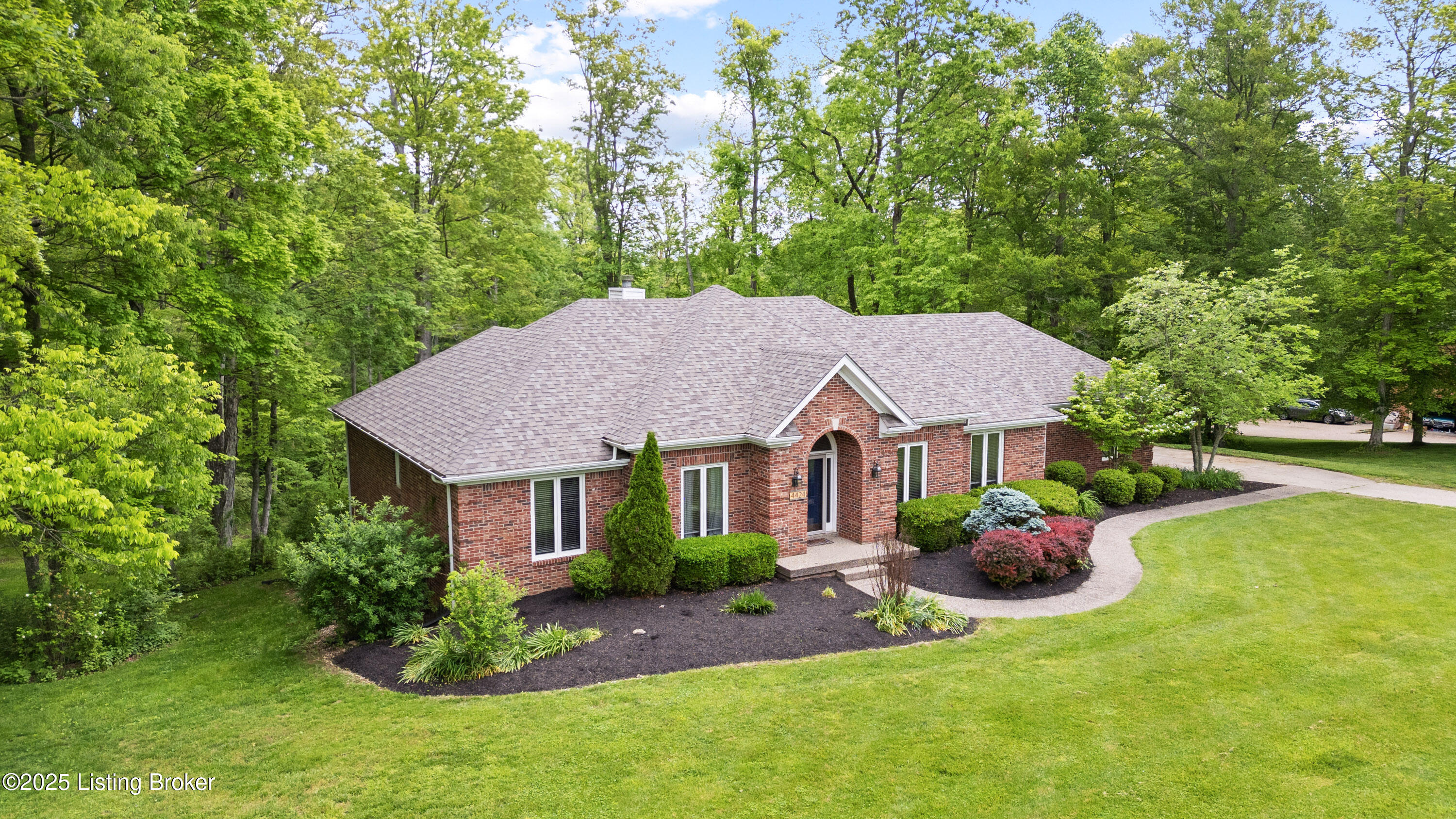 4424 Grand Cir