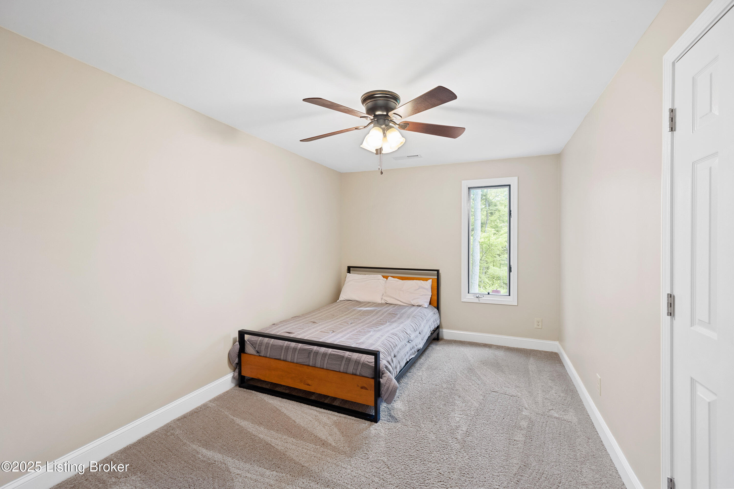 4424 Grand Cir