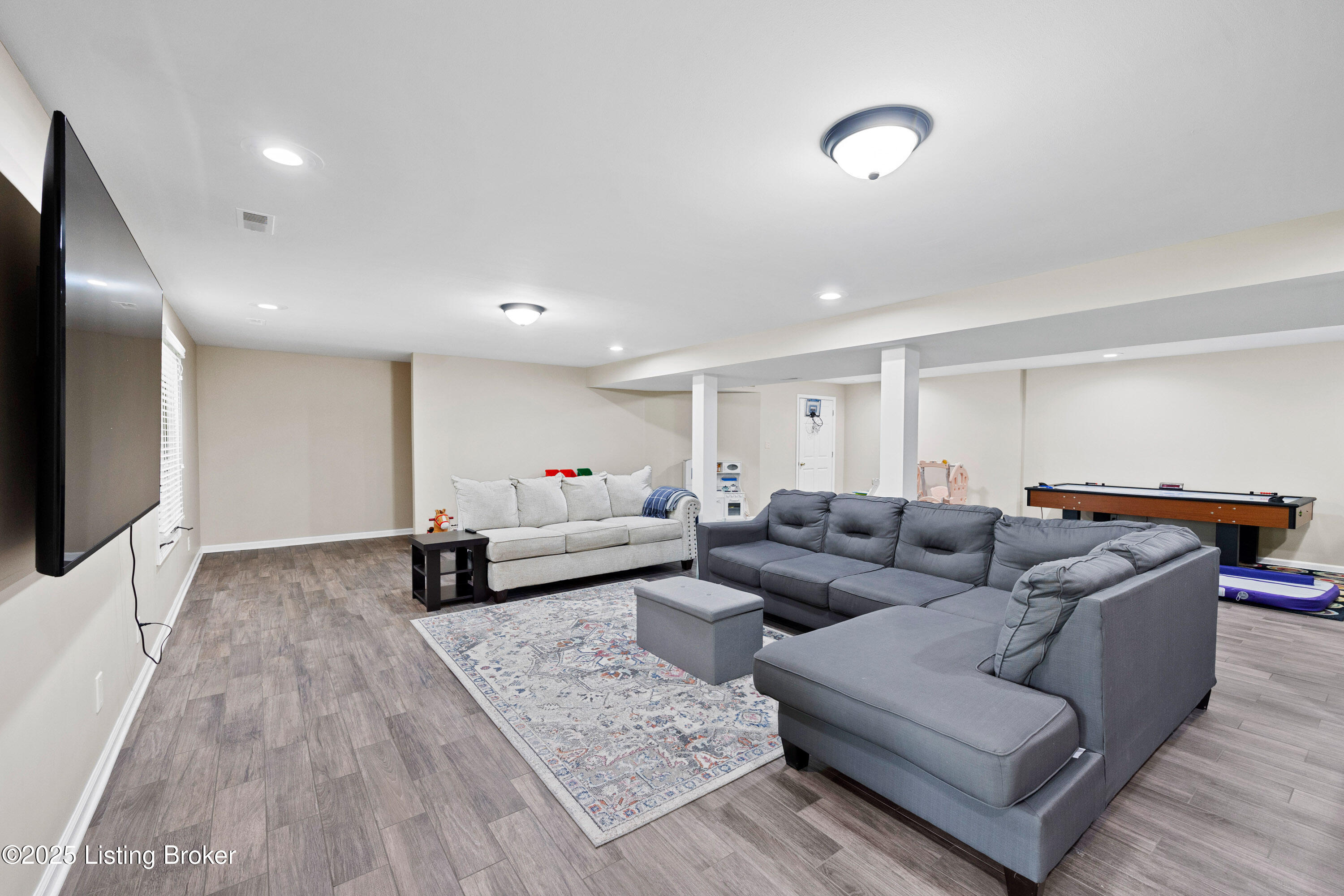 4424 Grand Cir