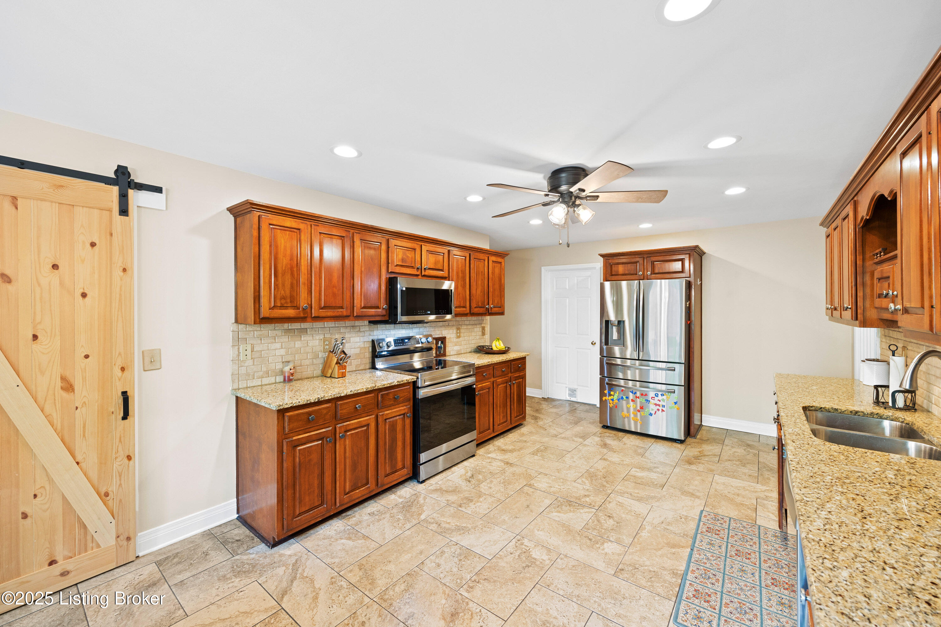 4424 Grand Cir