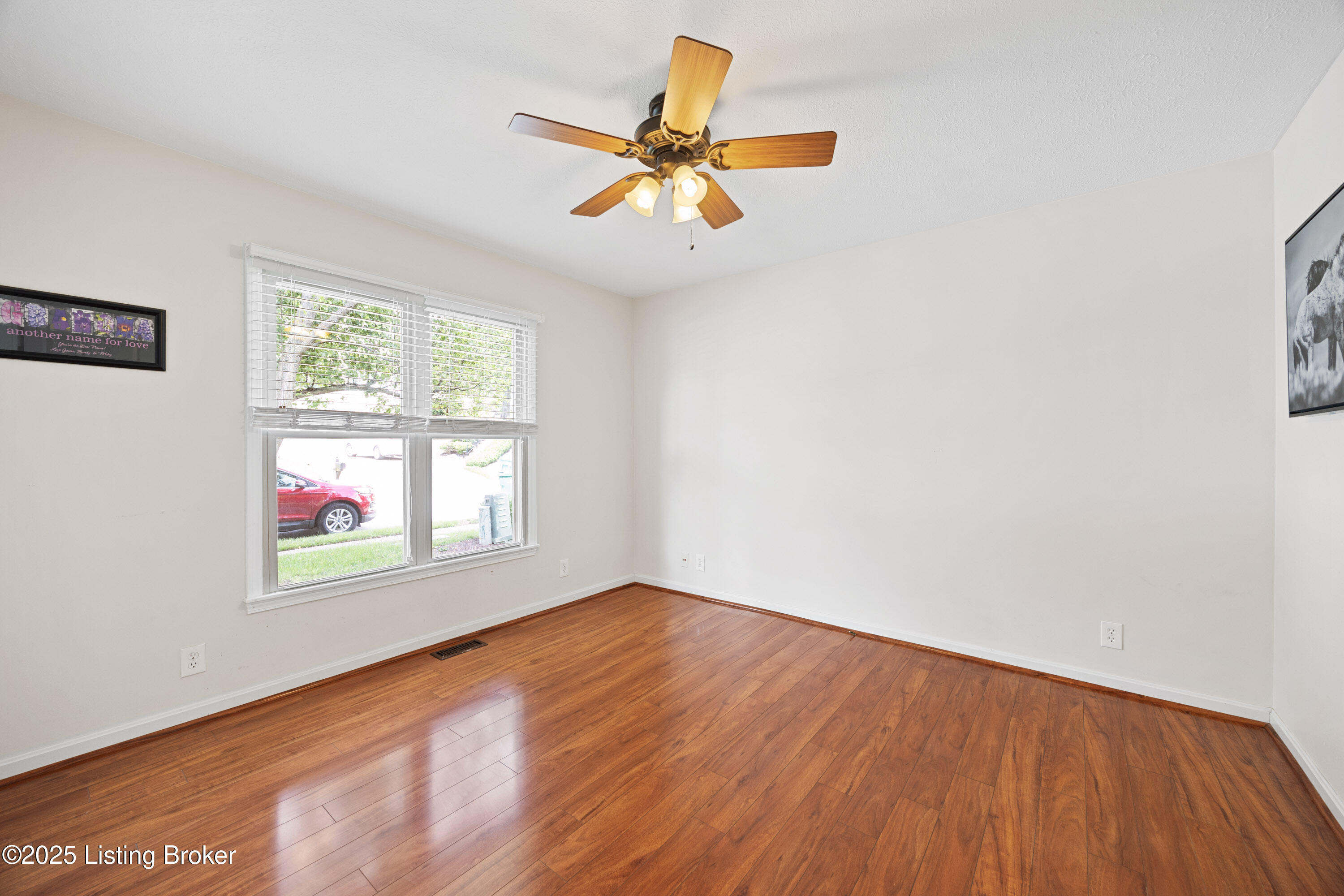 7627 White Post Way