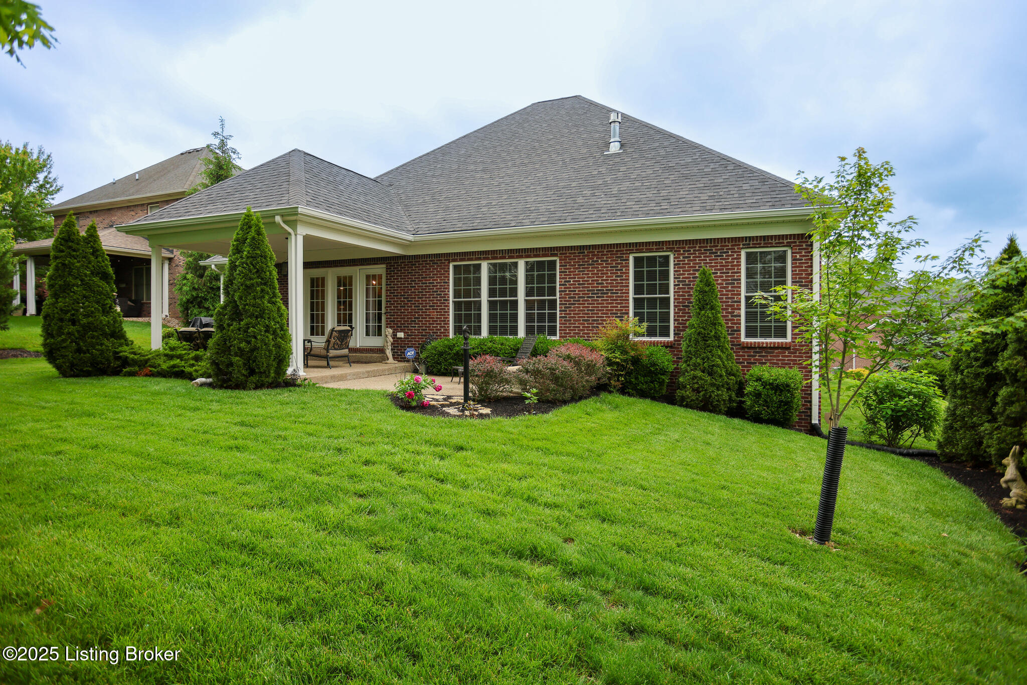 1115 Malone Pl