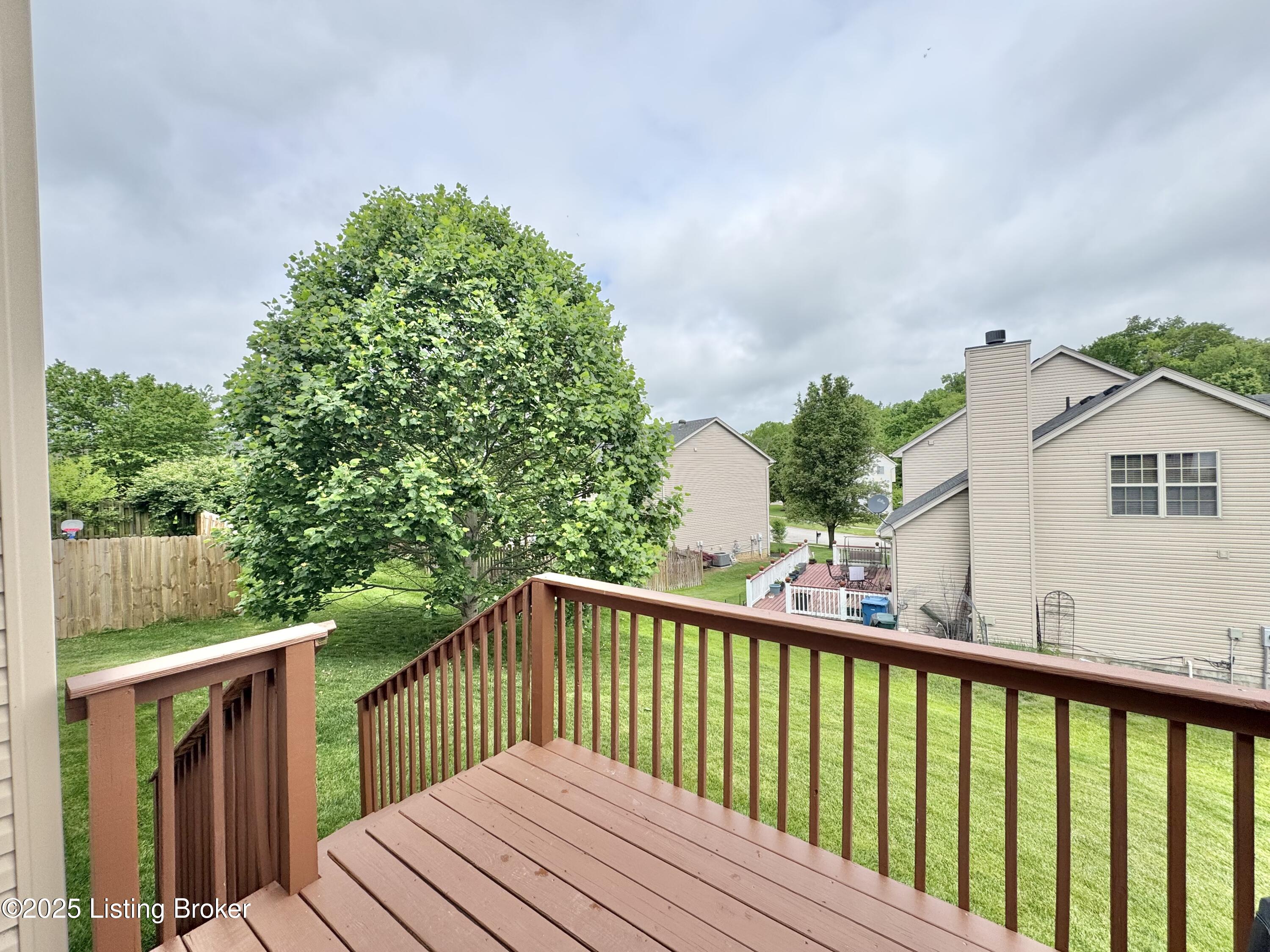 10923 Collington Dr