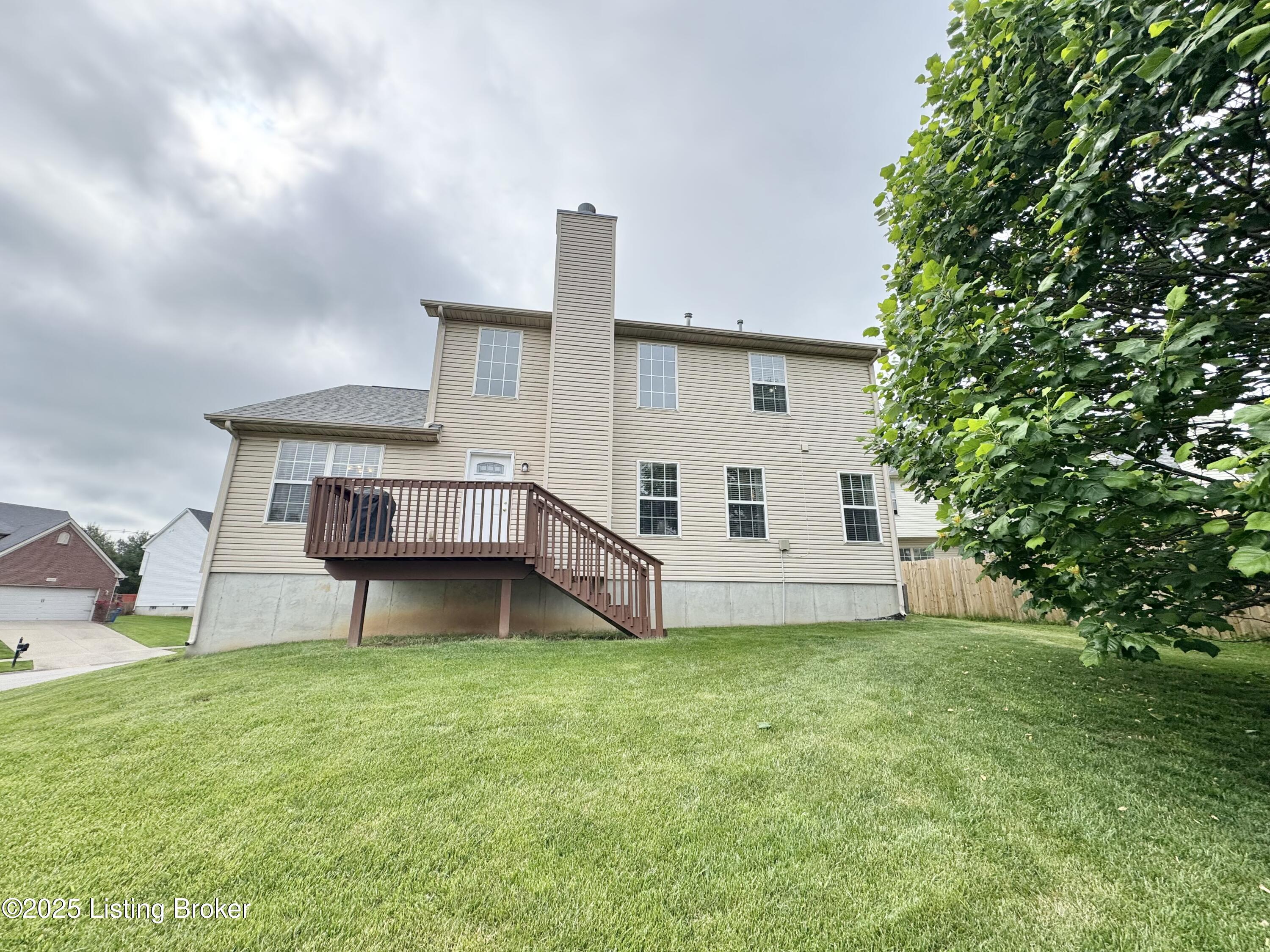 10923 Collington Dr