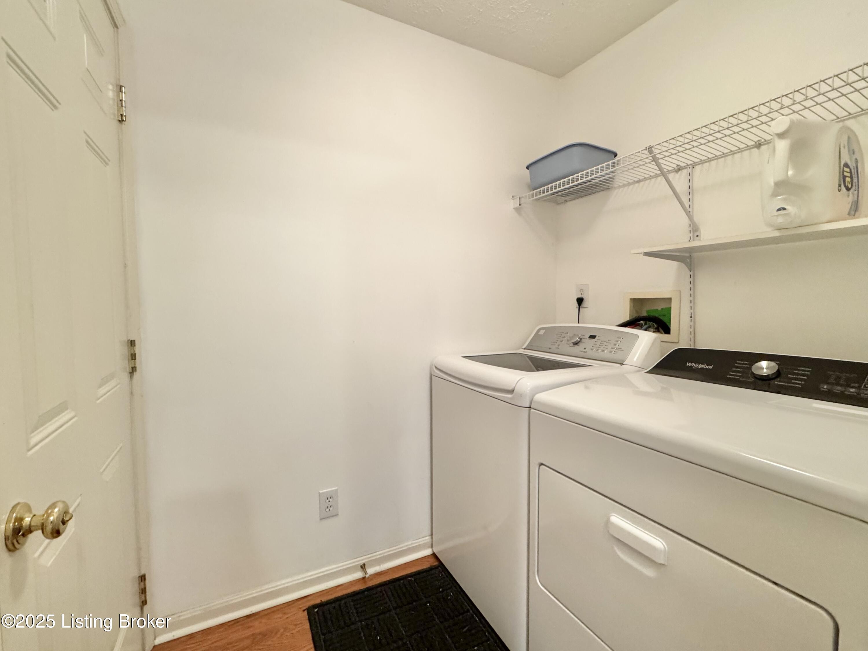 10923 Collington Dr
