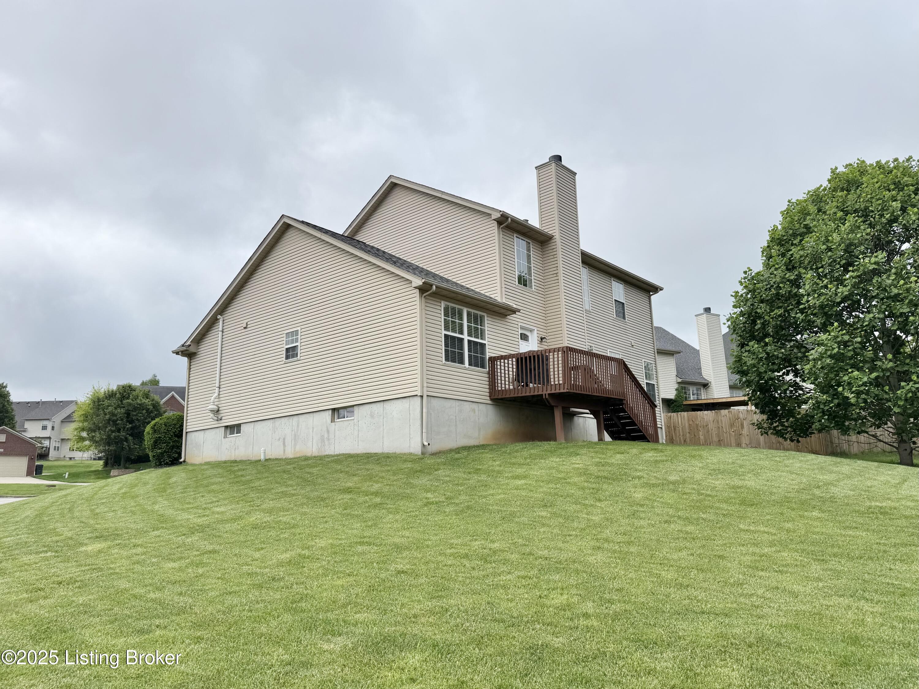 10923 Collington Dr