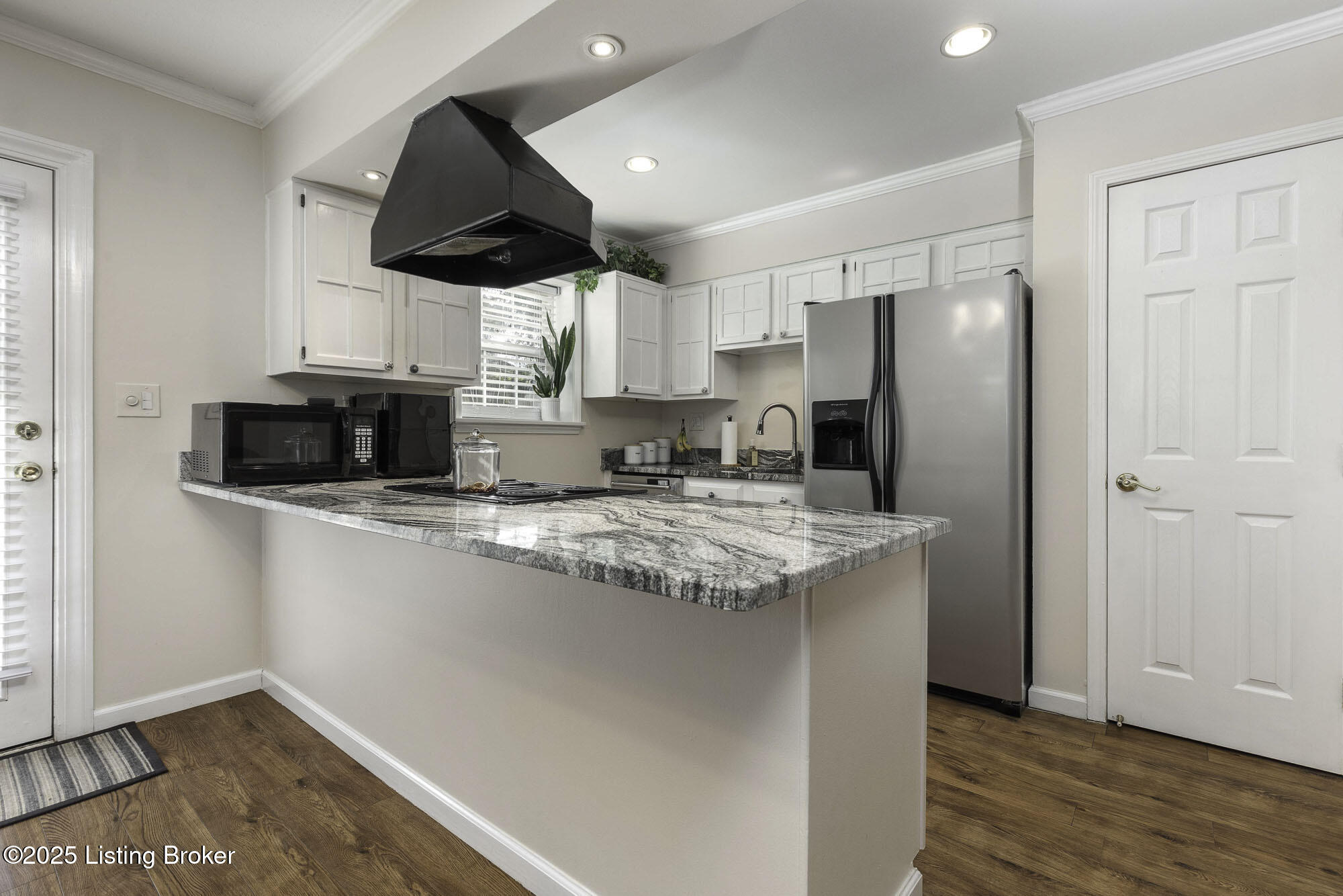 2404 Ruth Haven Ct
