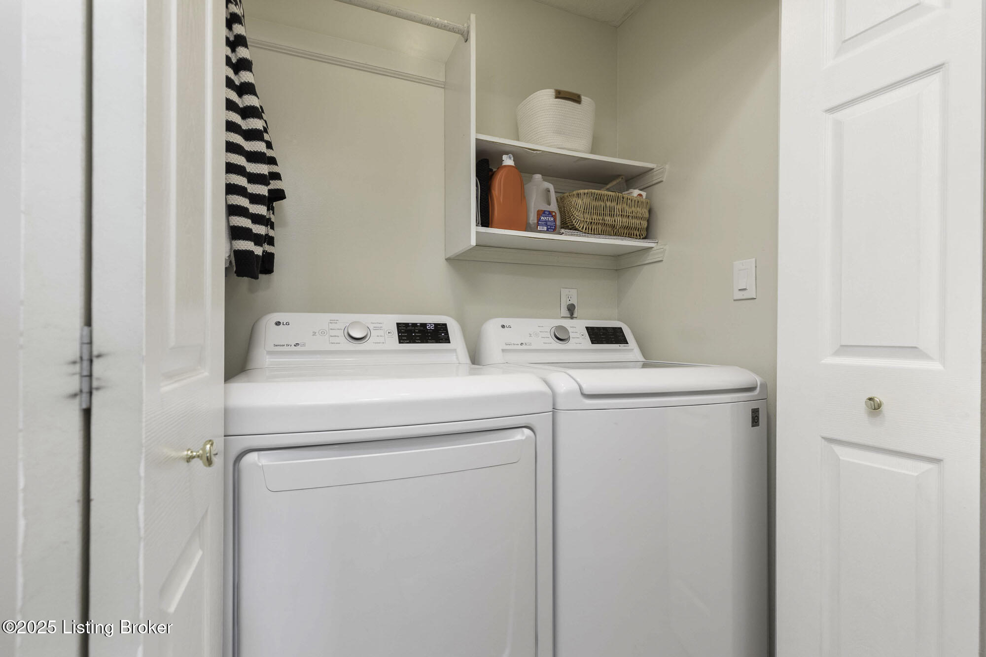 2404 Ruth Haven Ct