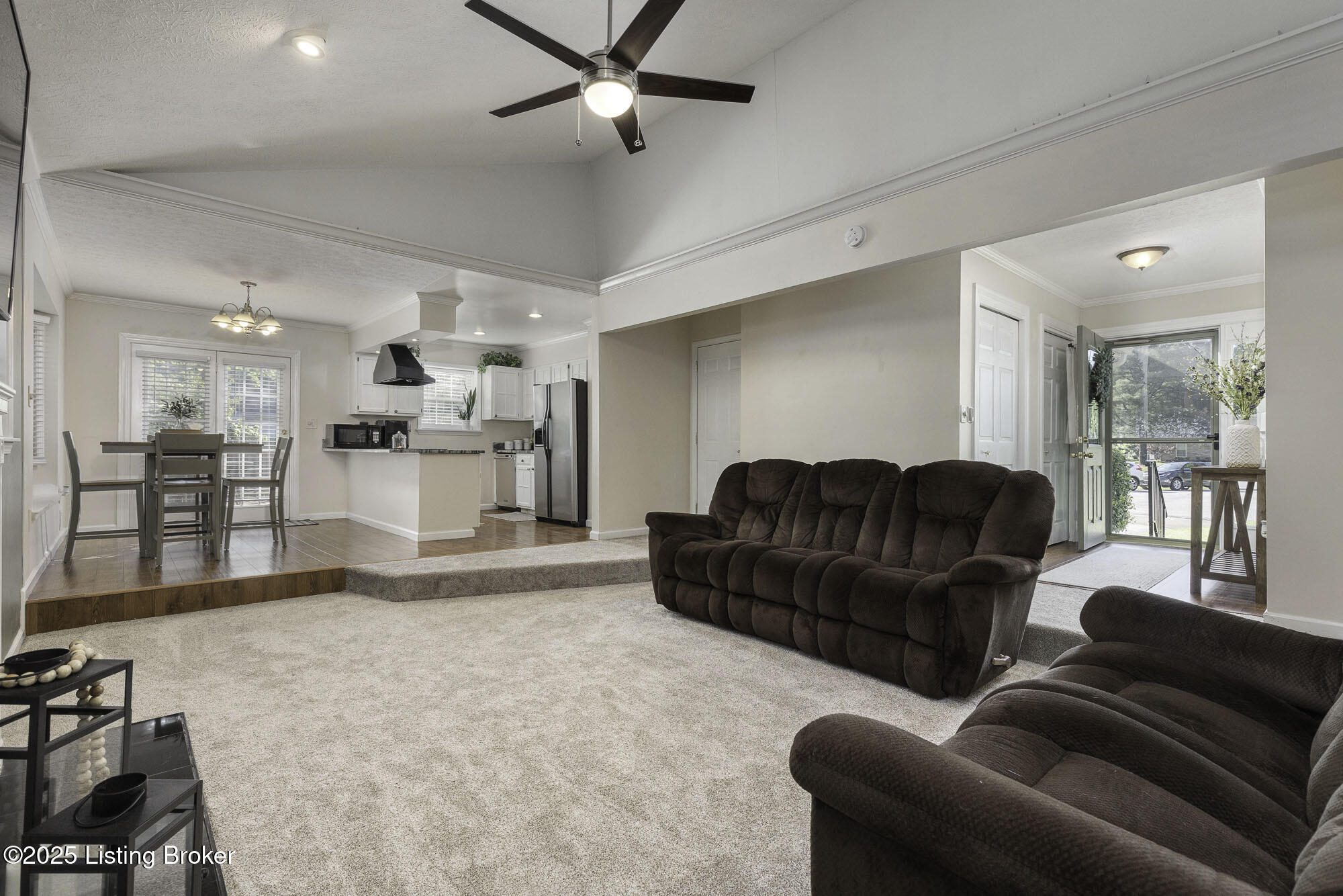 2404 Ruth Haven Ct