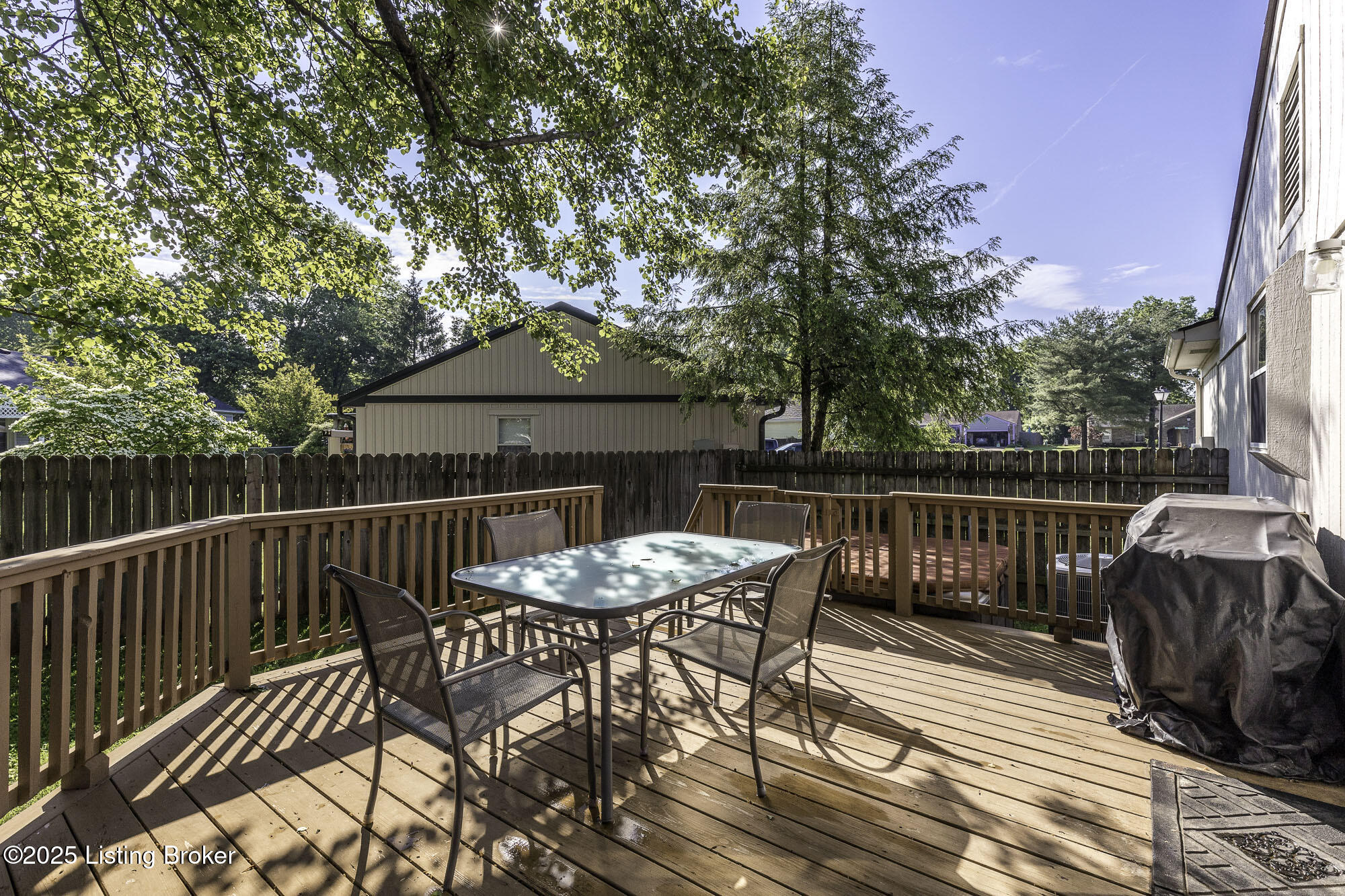 2404 Ruth Haven Ct